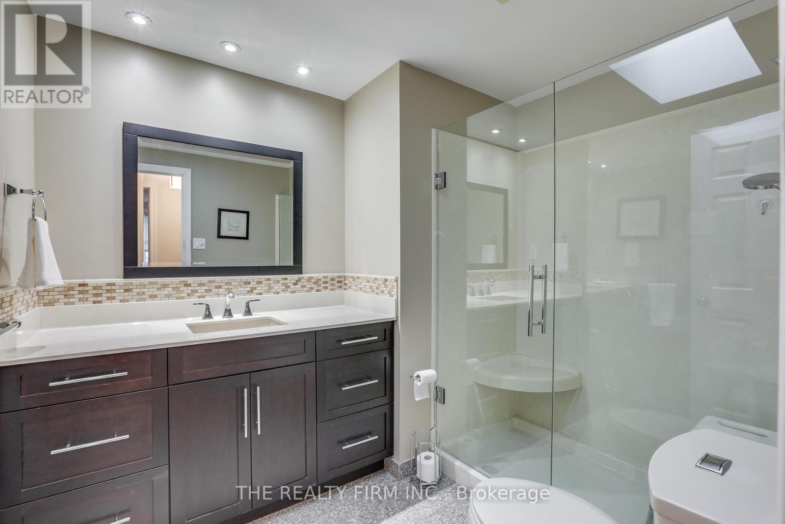 83 Fairlane Road, London South, Ontario  N6K 3E3 - Photo 27 - X12465372