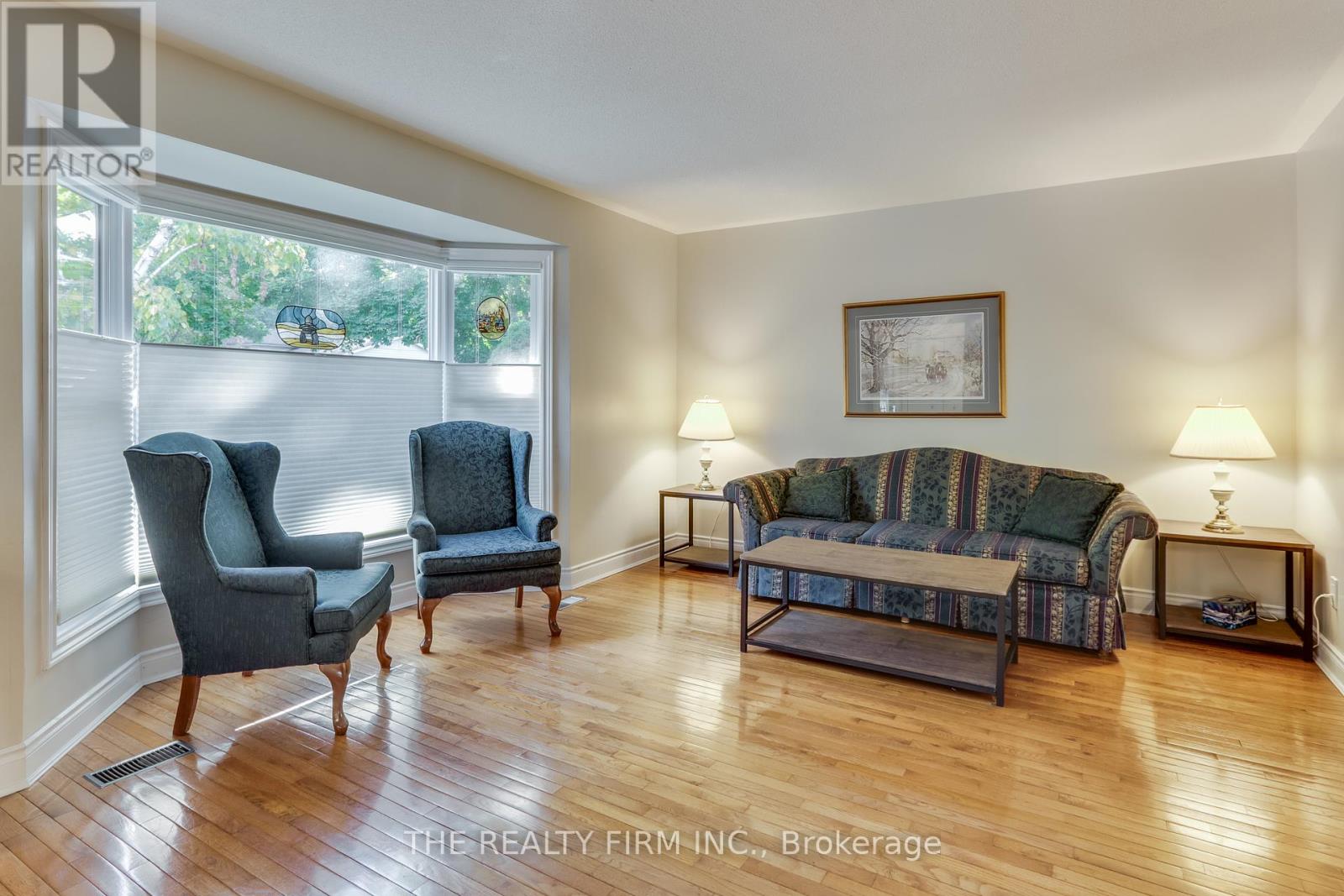 83 Fairlane Road, London South, Ontario  N6K 3E3 - Photo 7 - X12465372