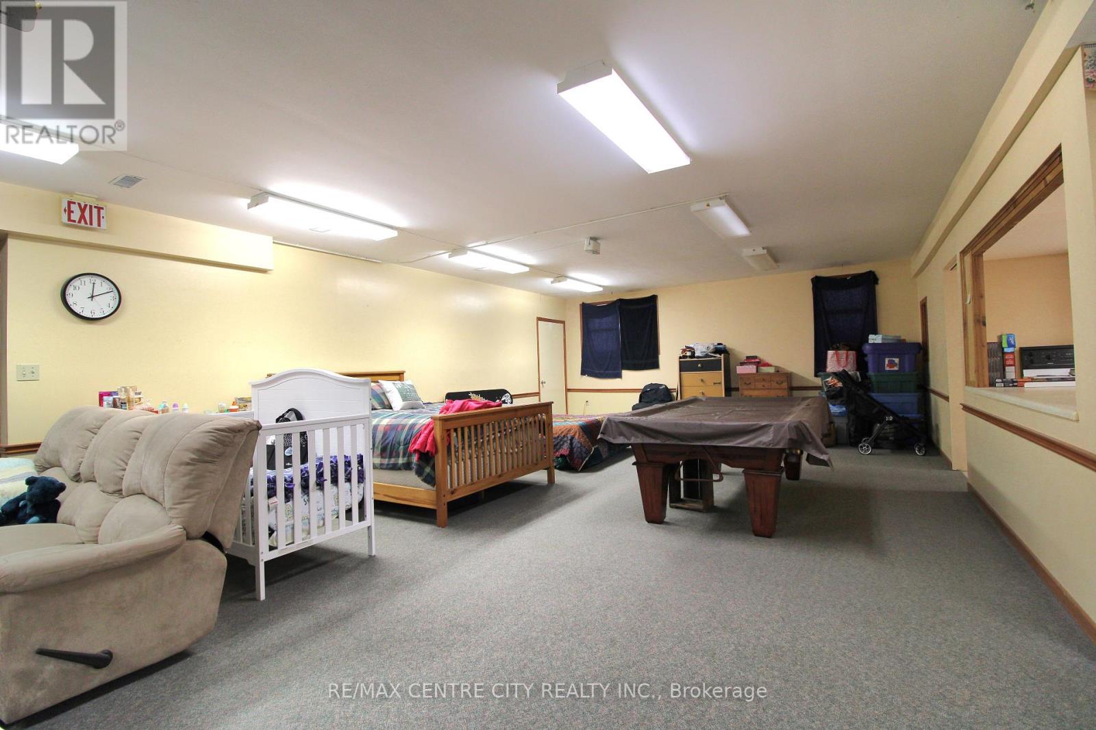 12 Chester Street, St. Thomas, Ontario  N5R 1T8 - Photo 16 - X12465385
