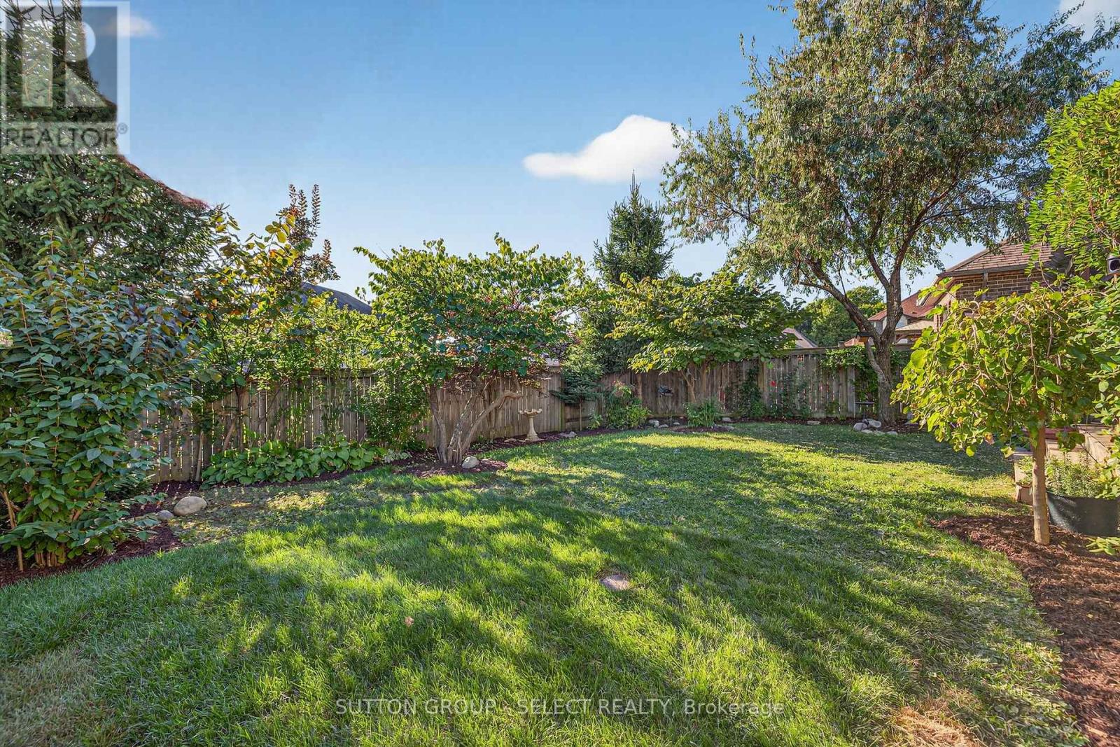 3383 Pioneer Parkway, London South (South V), Ontario  N6P 0A8 - Photo 39 - X12465430