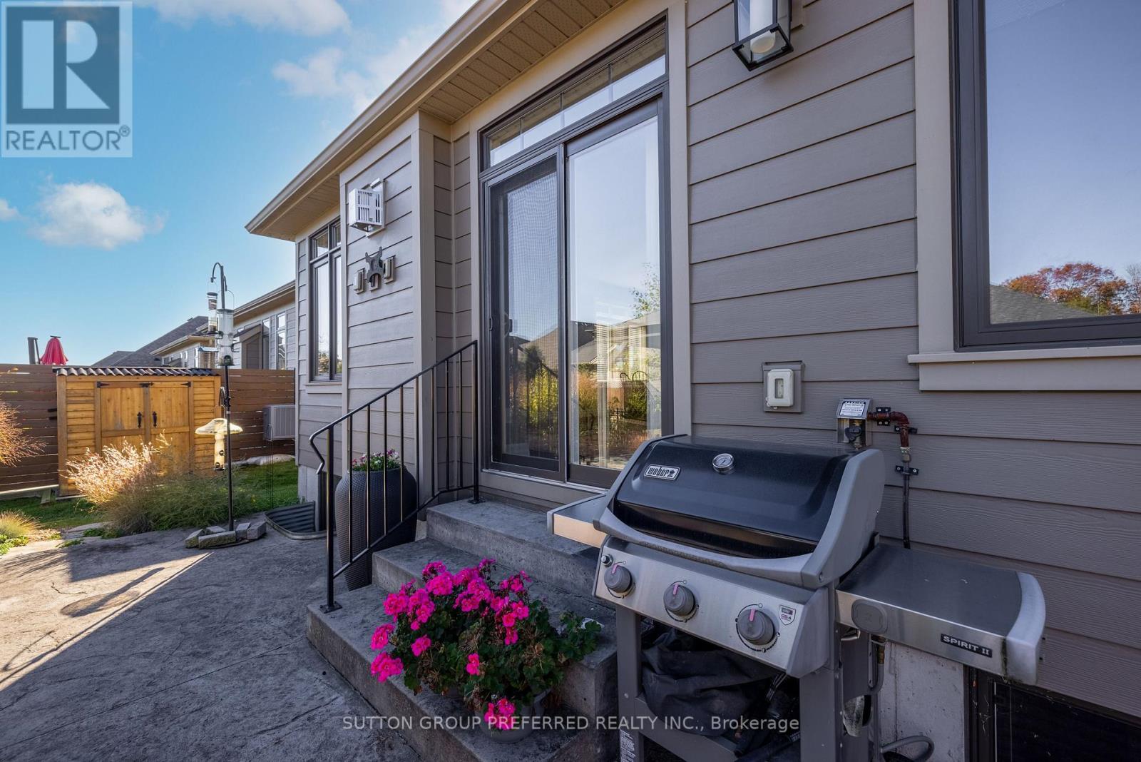 6 - 4700 Hamilton Road, Thames Centre, Ontario  N0L 1G6 - Photo 33 - X12465439