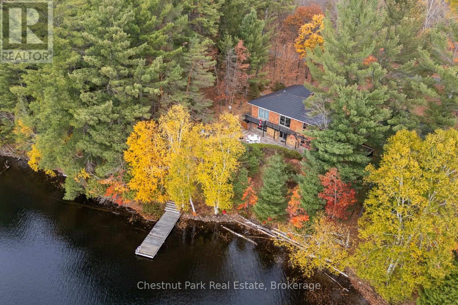 652 North Waseosa Lake Road, Huntsville (Chaffey), Ontario  P1H 2J4 - Photo 2 - X12244522