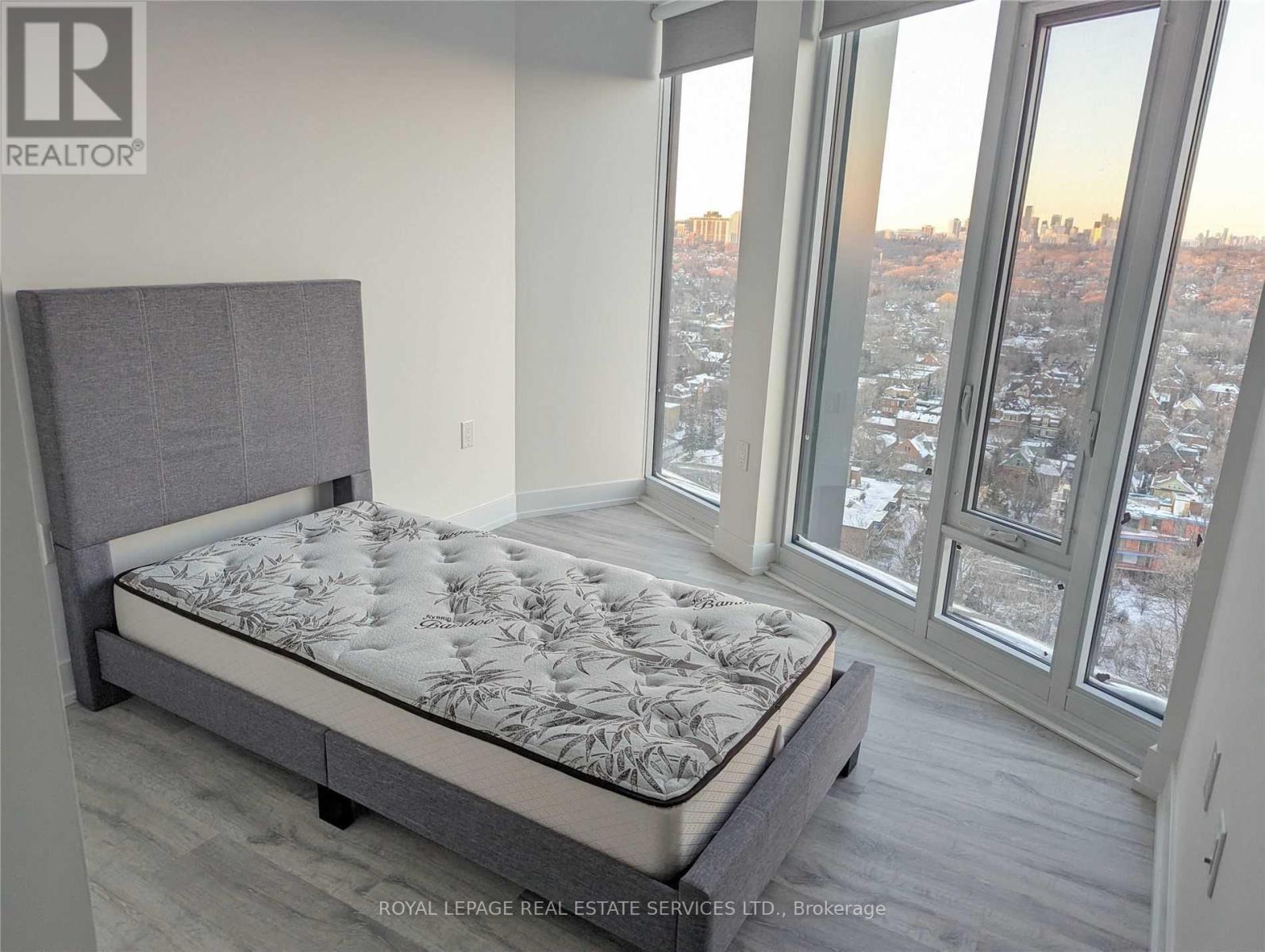 2502 - 575 Bloor Street E, Toronto, Ontario  M4W 0B2 - Photo 10 - C12465210