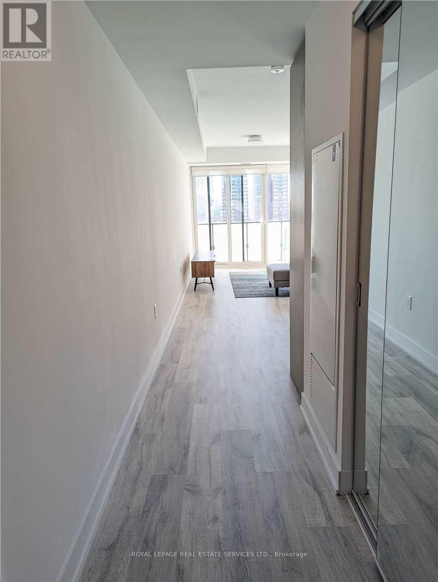 2502 - 575 Bloor Street E, Toronto, Ontario  M4W 0B2 - Photo 3 - C12465210