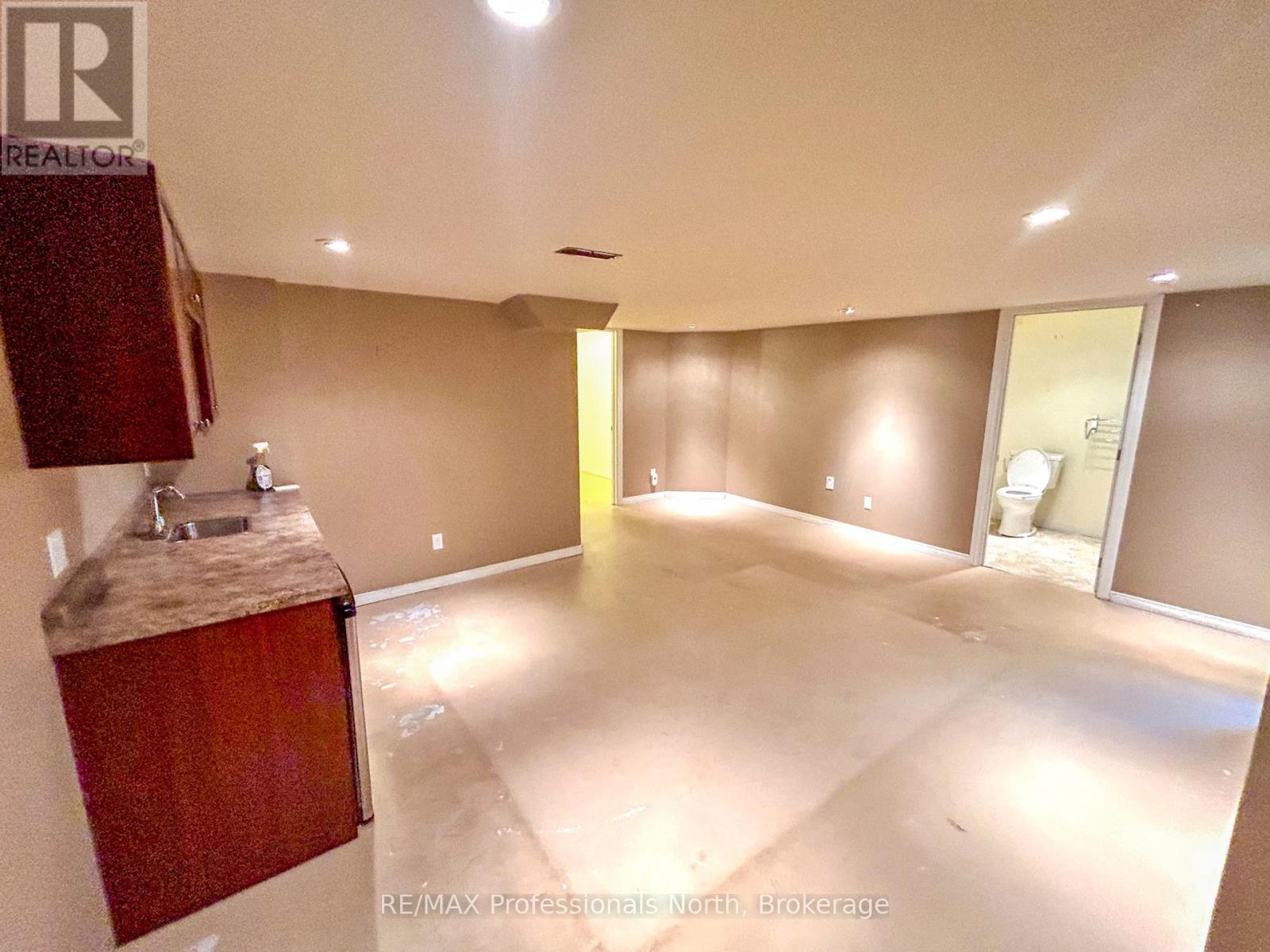 1406 Hancox Court, Peterborough, Ontario  K9K 2M2 - Photo 25 - X12464794