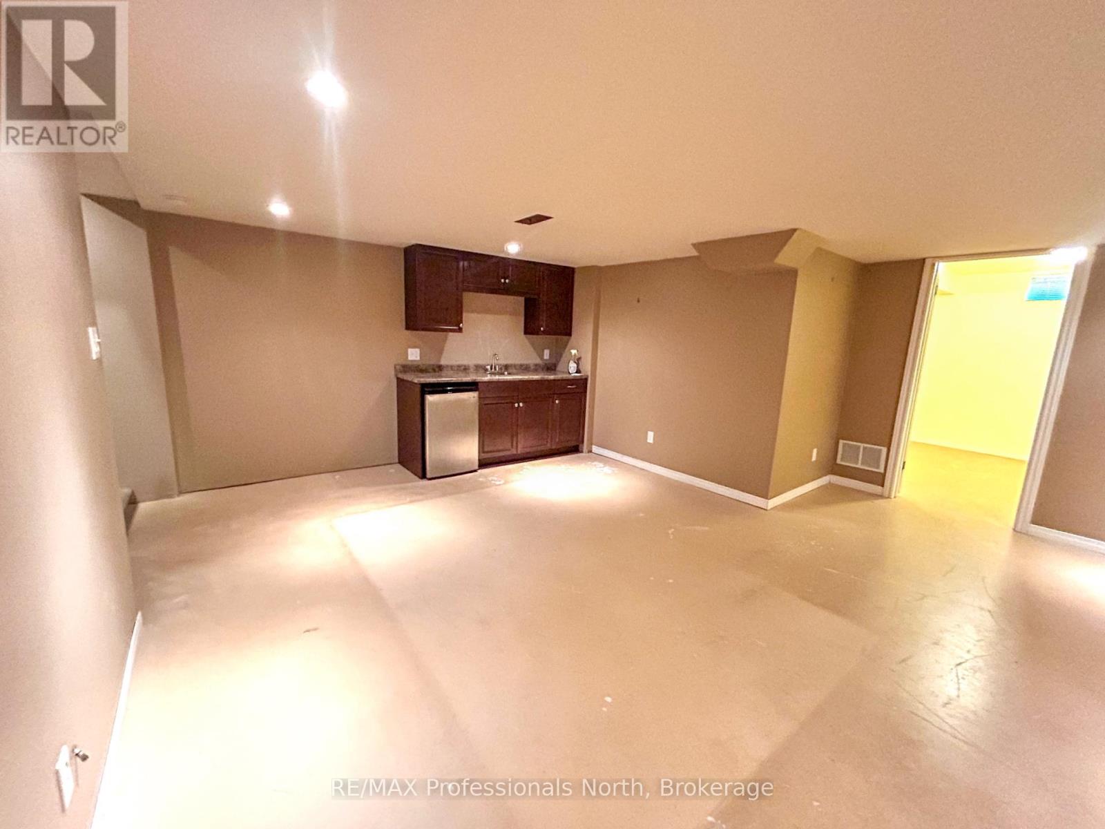 1406 Hancox Court, Peterborough, Ontario  K9K 2M2 - Photo 29 - X12464794