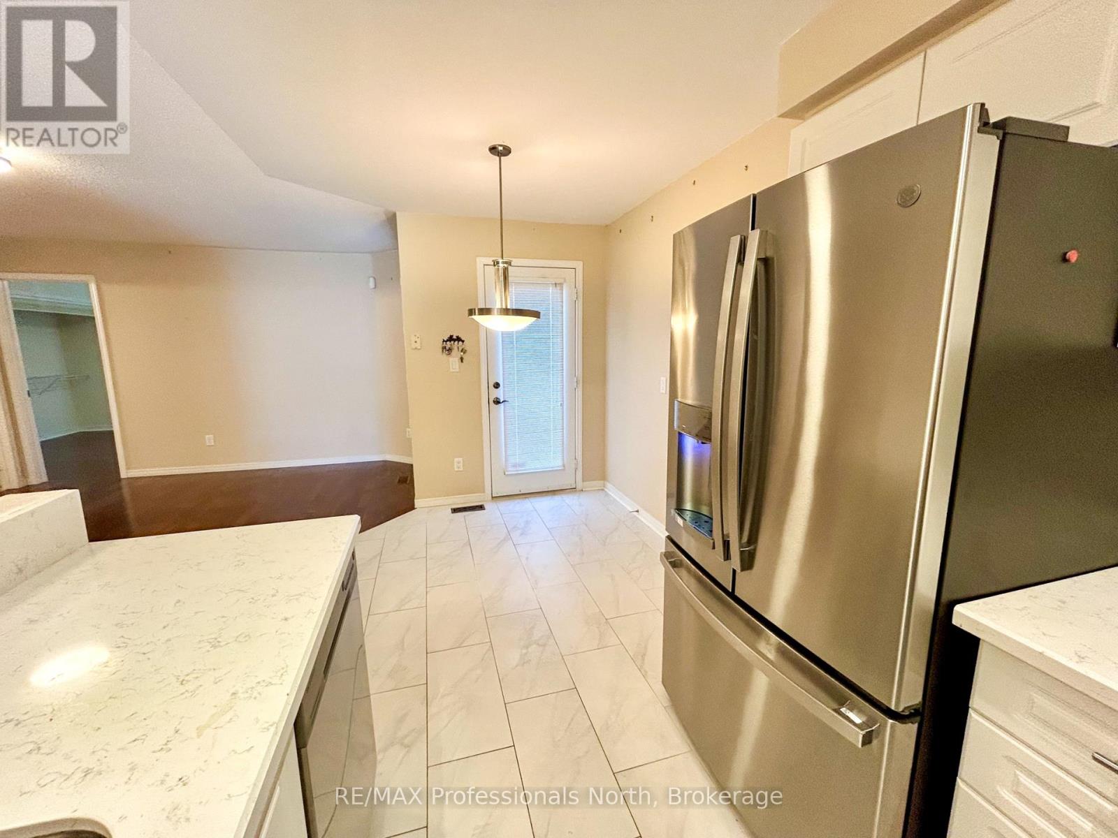 1406 Hancox Court, Peterborough, Ontario  K9K 2M2 - Photo 14 - X12464794