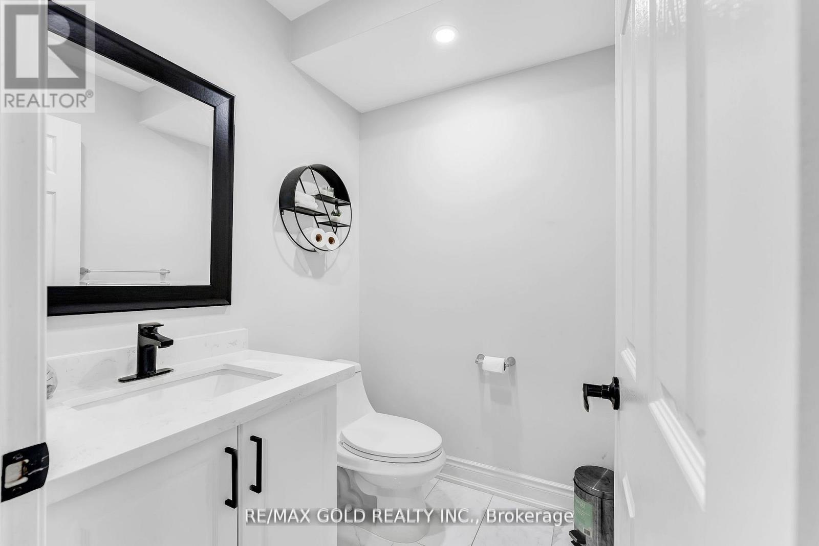34 - 90 Mooregate Crescent, Kitchener, Ontario  N2M 5P7 - Photo 16 - X12465045