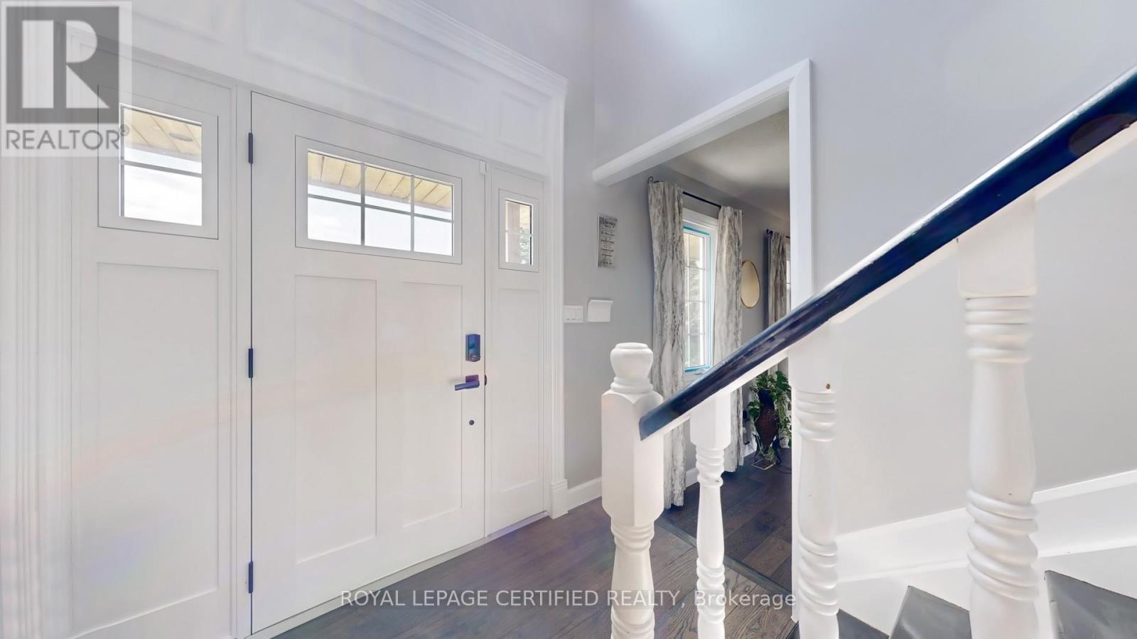 9 Oldfield Court, Melancthon, Ontario  L9V 3G7 - Photo 4 - X12465058