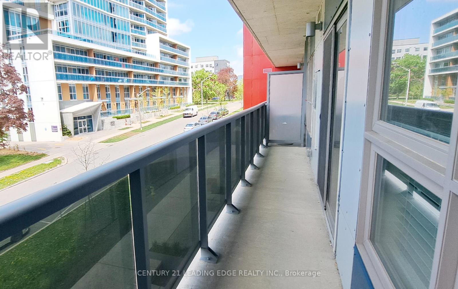 138 - 258a Sunview Street, Waterloo, Ontario  N2L 0H6 - Photo 11 - X12465092