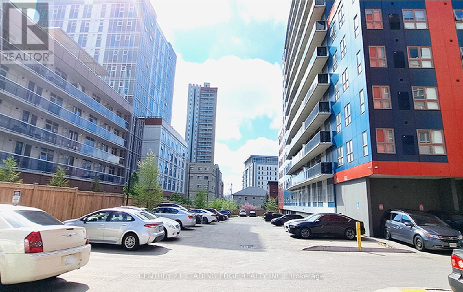 138 - 258a Sunview Street, Waterloo, Ontario  N2L 0H6 - Photo 18 - X12465092