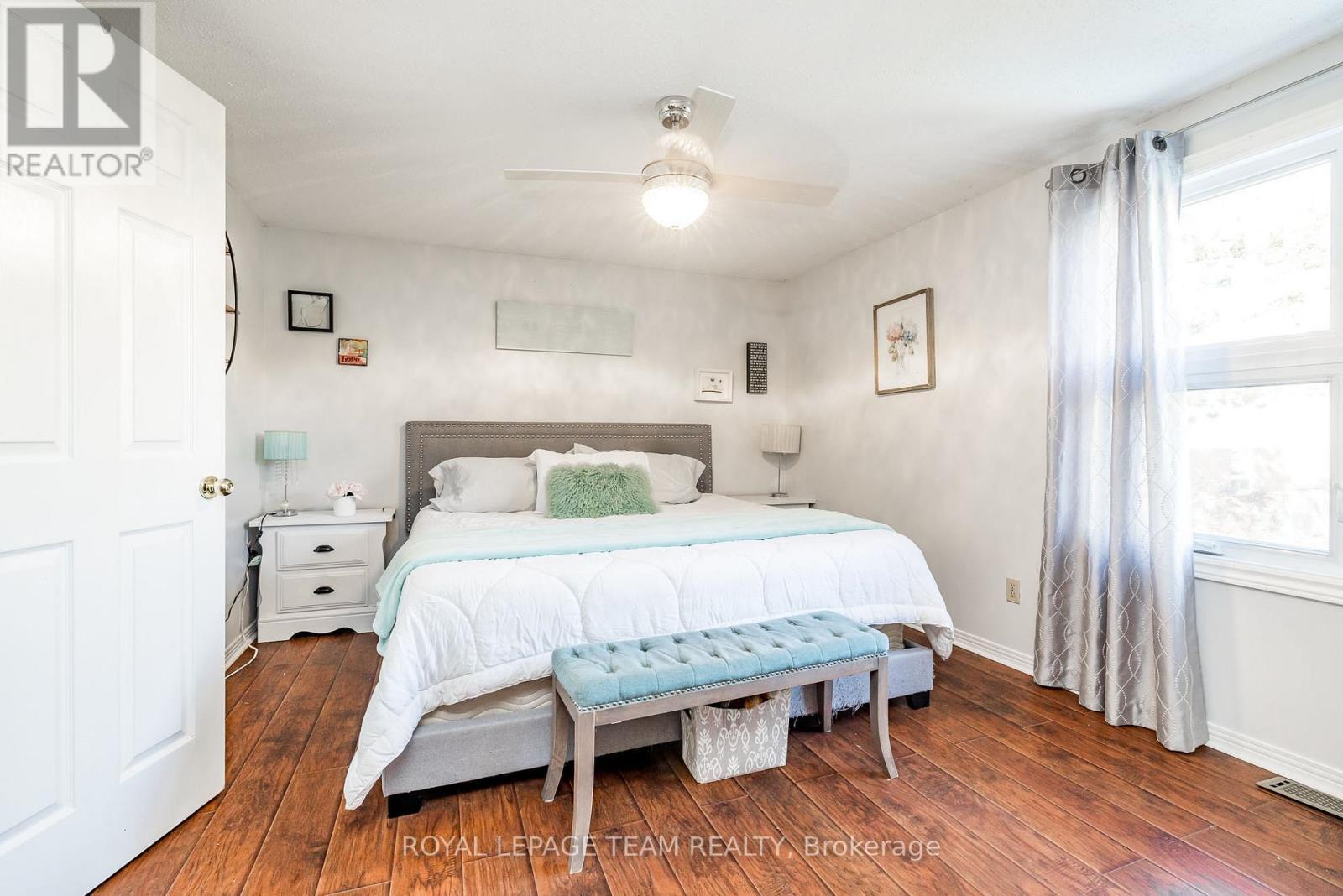 19 Mclennan Way, Ottawa, Ontario  K2L 2N1 - Photo 15 - X12465311