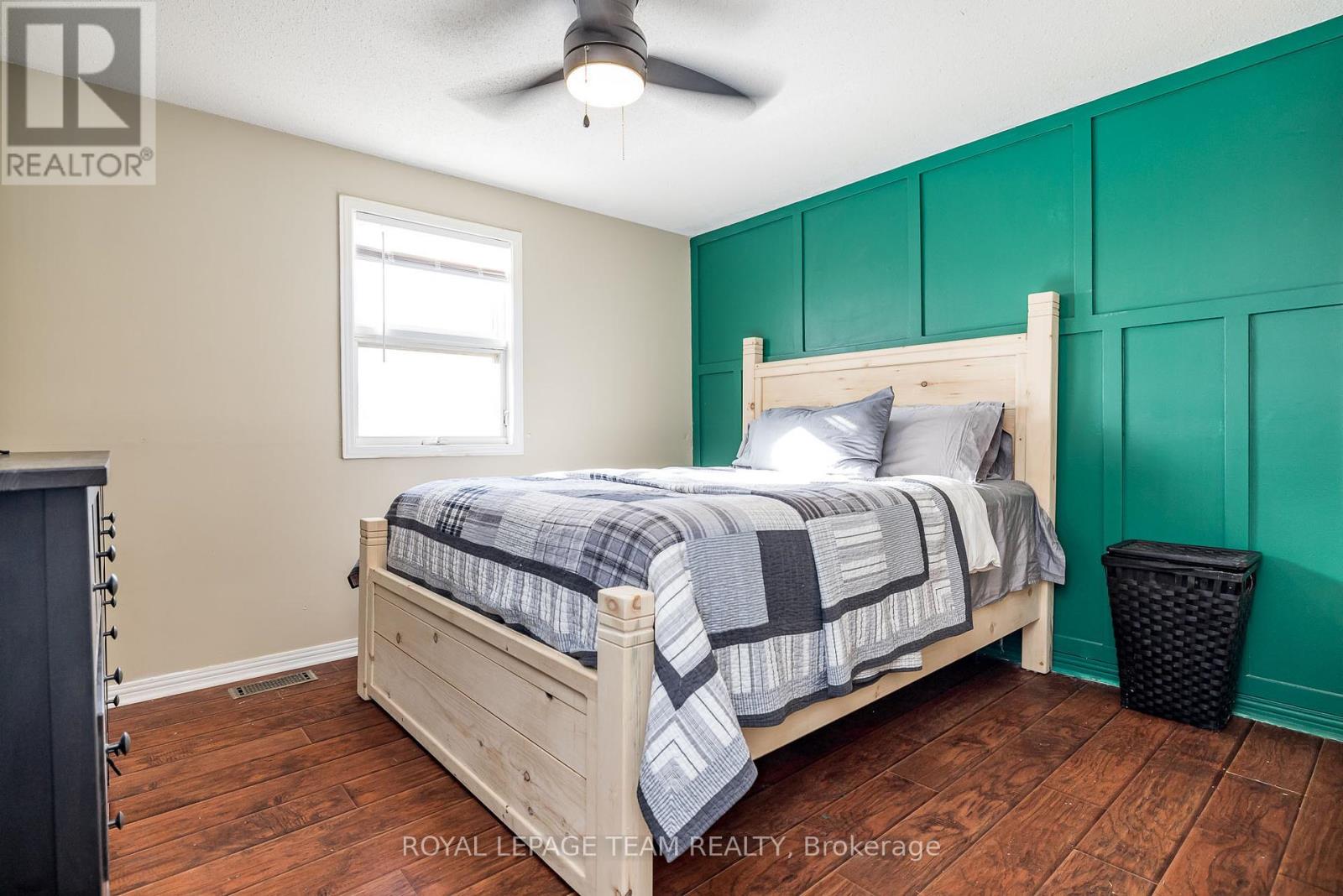 19 Mclennan Way, Ottawa, Ontario  K2L 2N1 - Photo 22 - X12465311