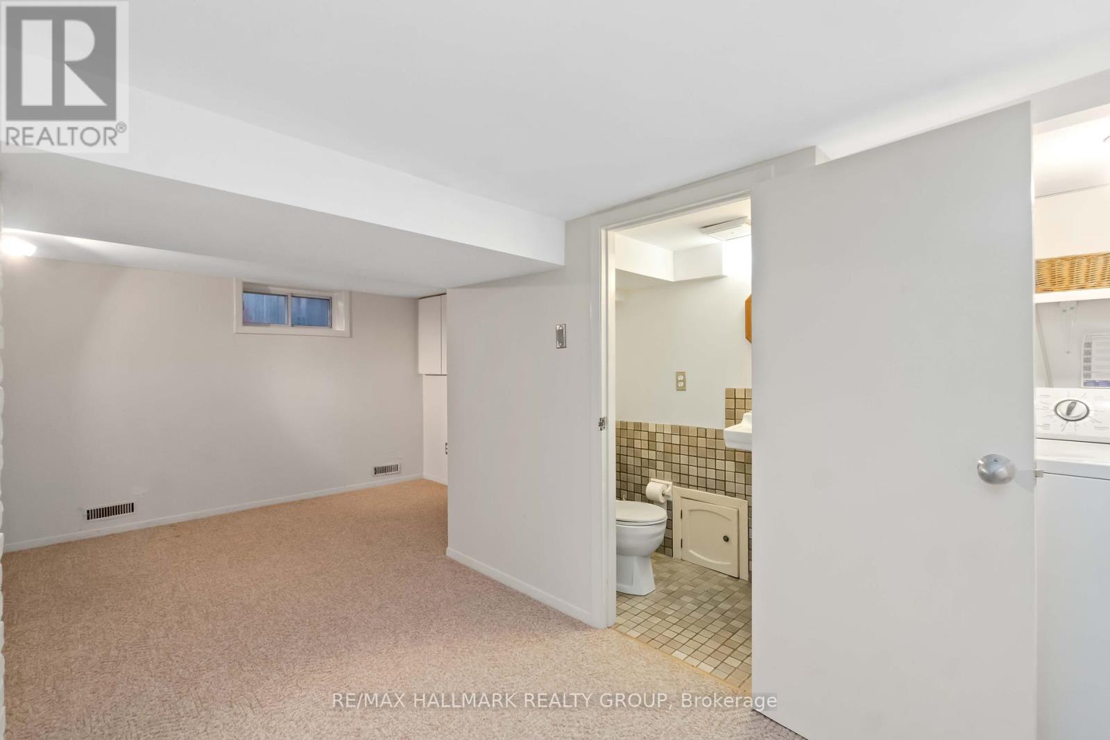 3 Ashbury Place, Ottawa, Ontario  K1M 1H3 - Photo 24 - X12465342