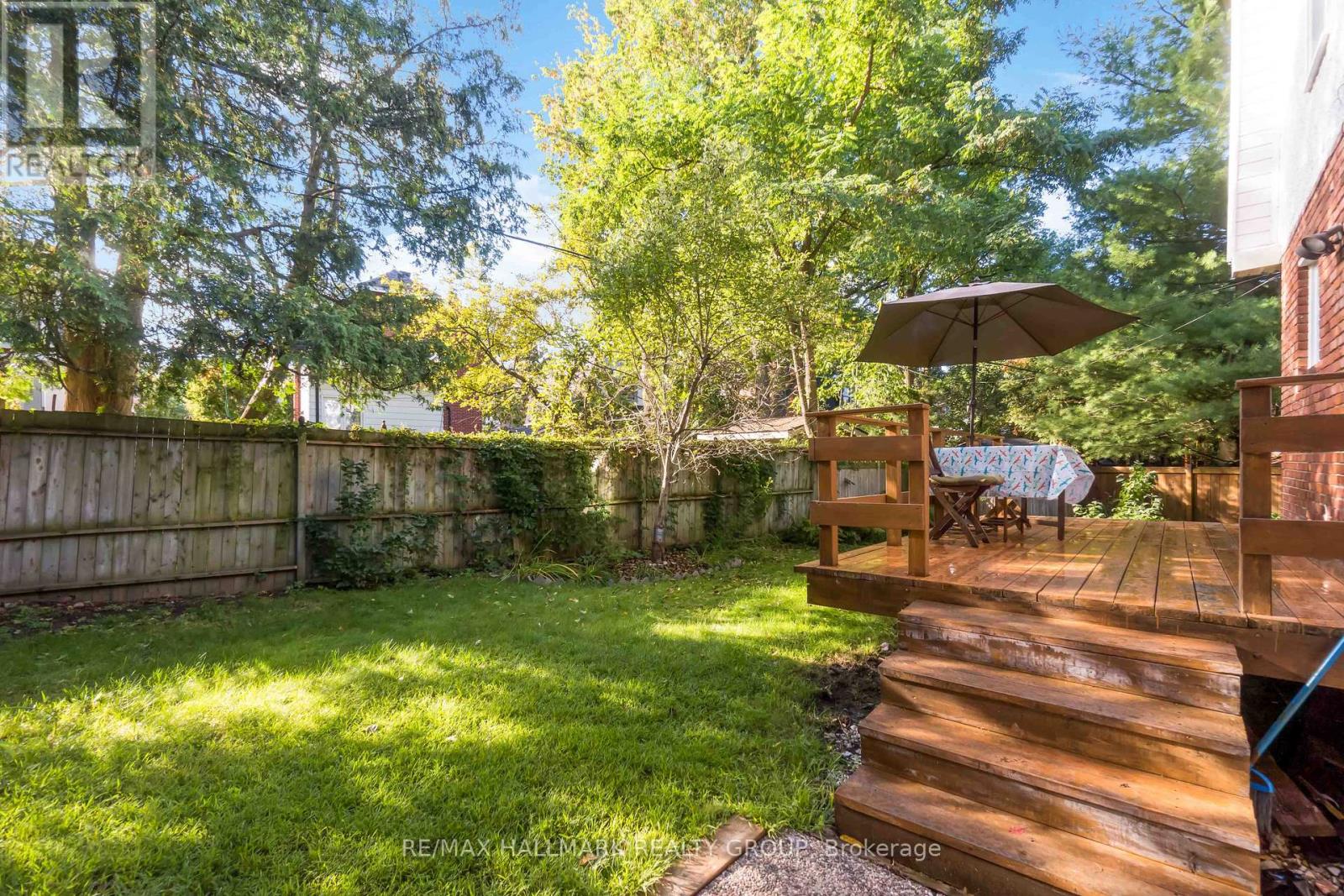 3 Ashbury Place, Ottawa, Ontario  K1M 1H3 - Photo 27 - X12465342