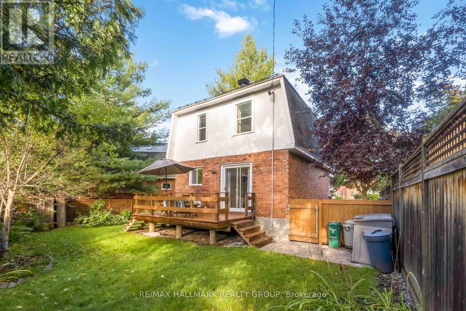 3 Ashbury Place, Ottawa, Ontario  K1M 1H3 - Photo 28 - X12465342