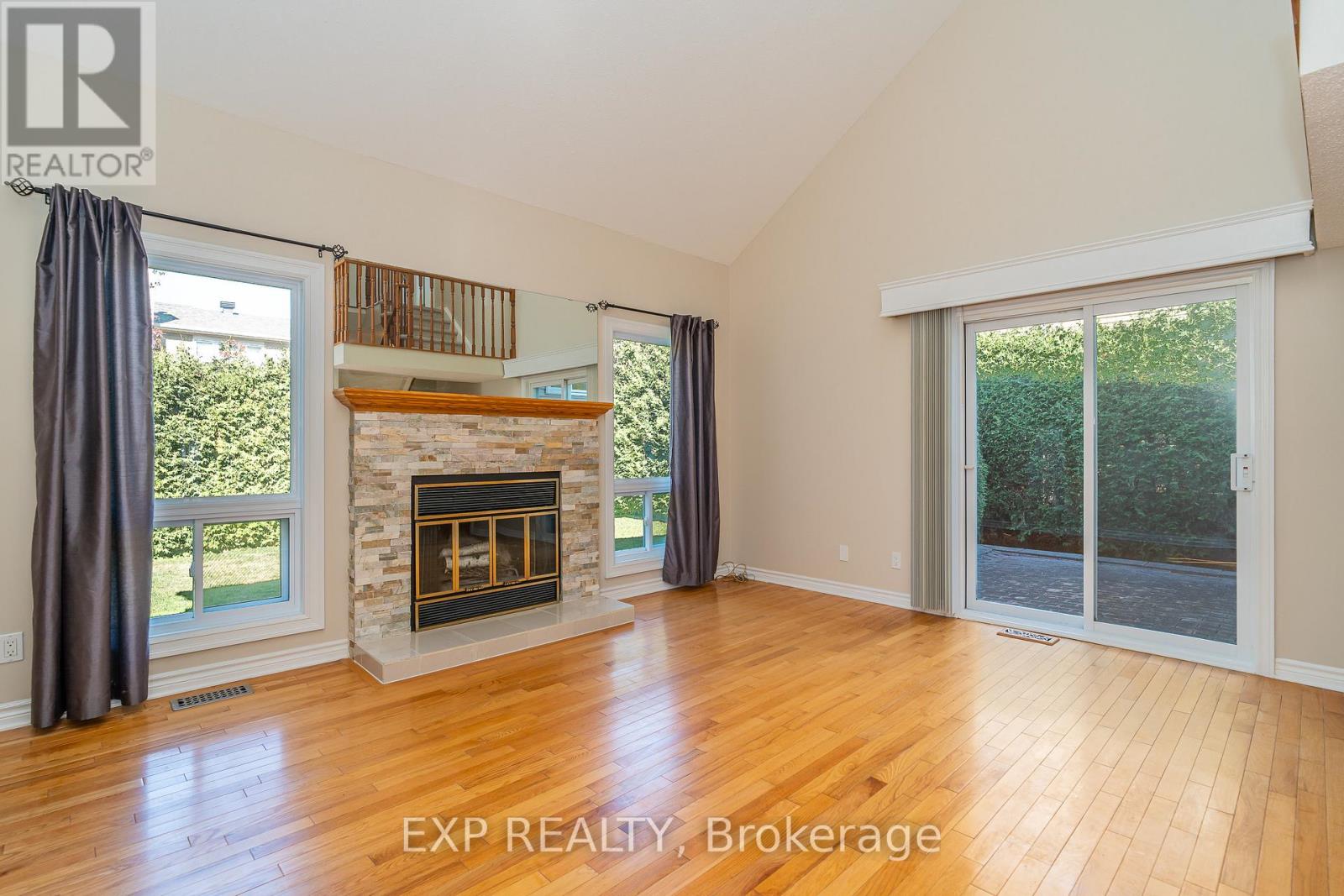 32 Maple View Crescent, Ottawa, Ontario  K2G 5J6 - Photo 21 - X12465357