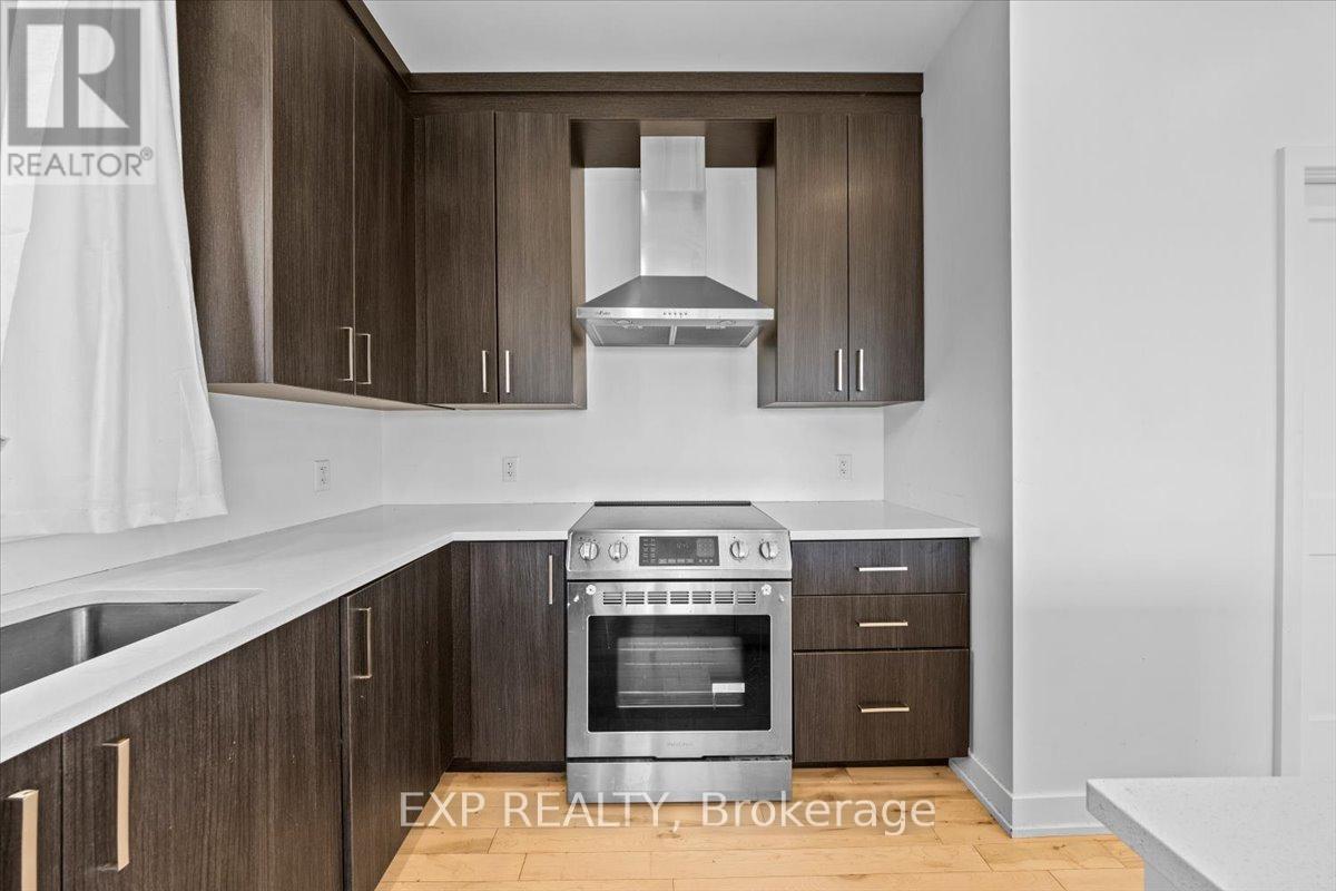 508 Barrage Street, Casselman, Ontario  K0A 1M0 - Photo 11 - X12465455