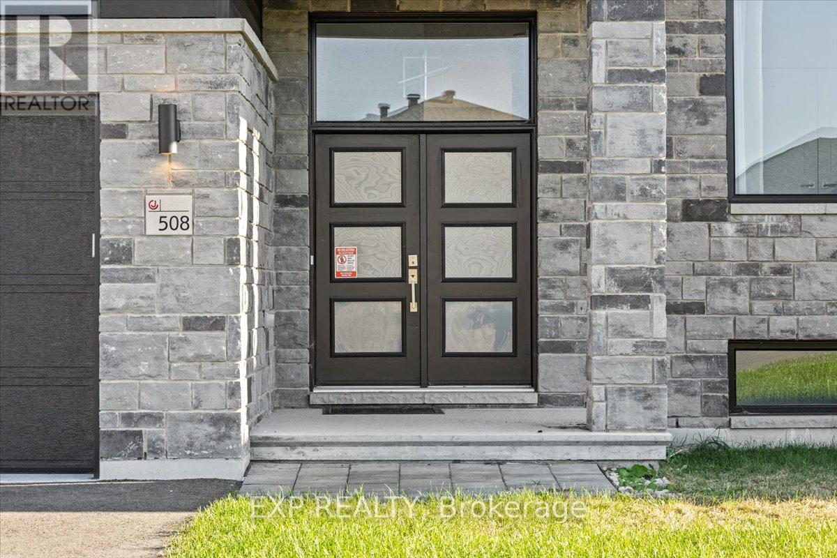 508 Barrage Street, Casselman, Ontario  K0A 1M0 - Photo 3 - X12465455