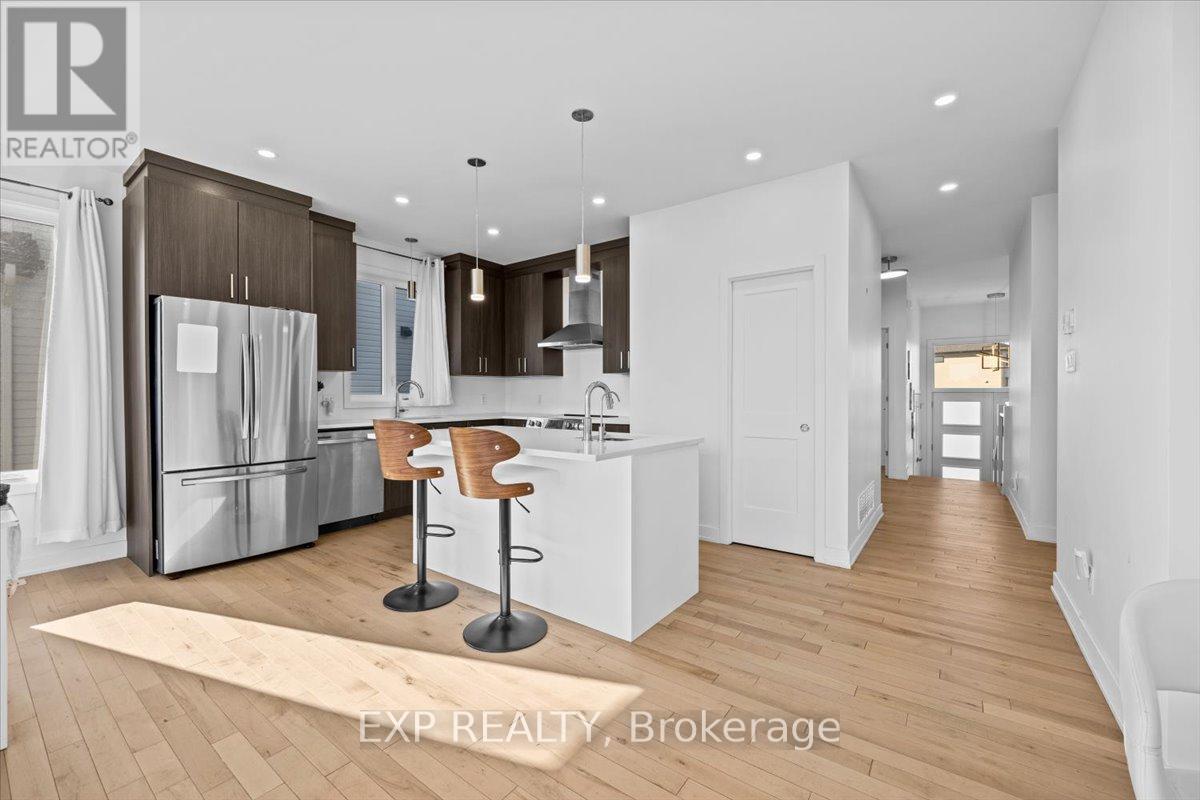 508 Barrage Street, Casselman, Ontario  K0A 1M0 - Photo 6 - X12465455