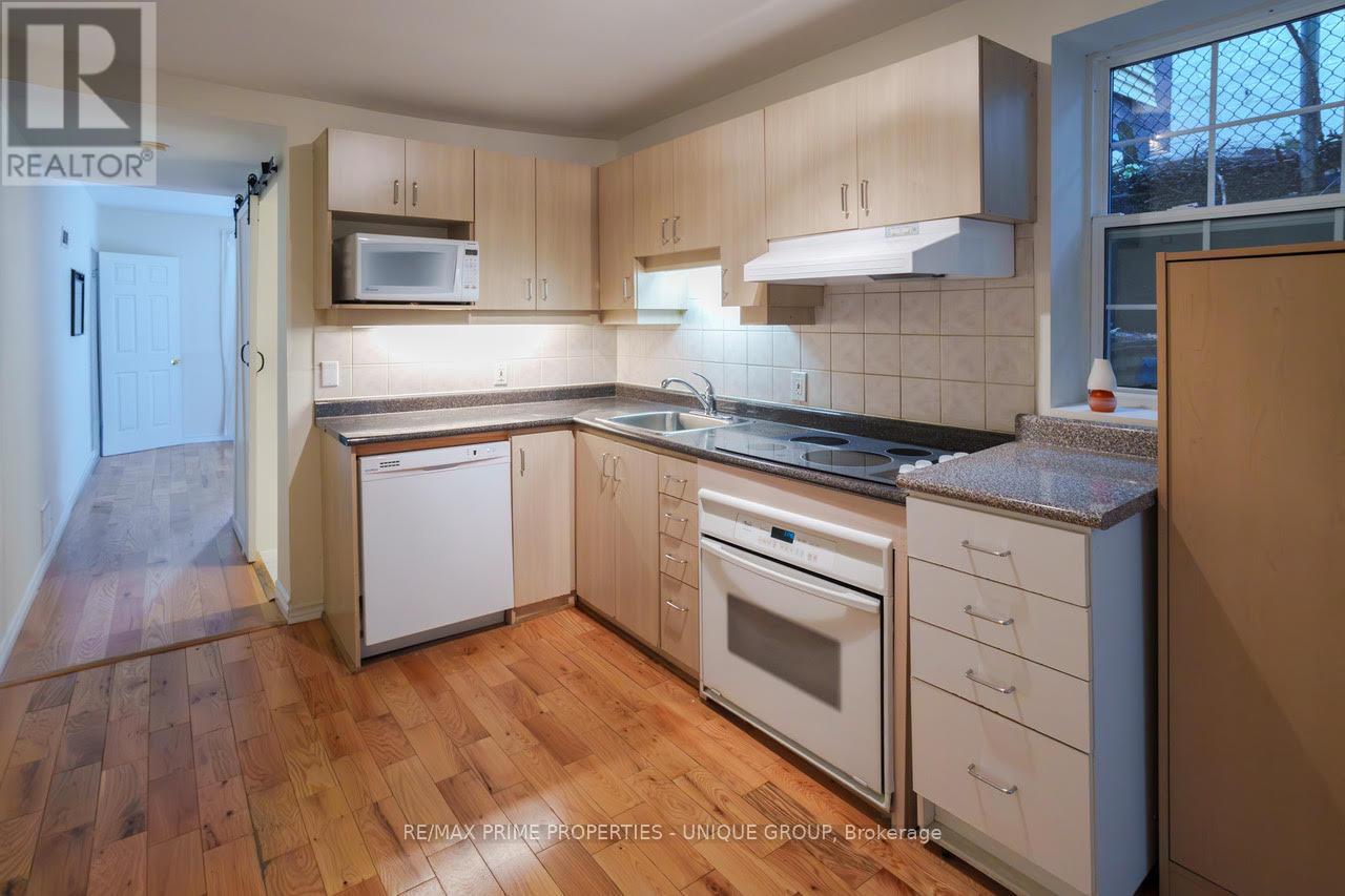 Lower - 2334 Queen Street E, Toronto, Ontario  M4E 1G9 - Photo 3 - E12465240