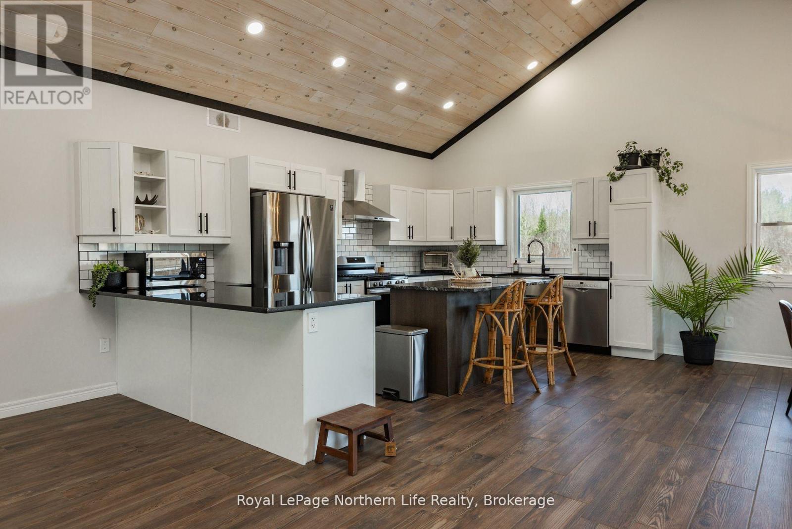 42 Simpson Hill Road, Nipissing, Ontario P0H 1W0 - Photo 16 - X12465456