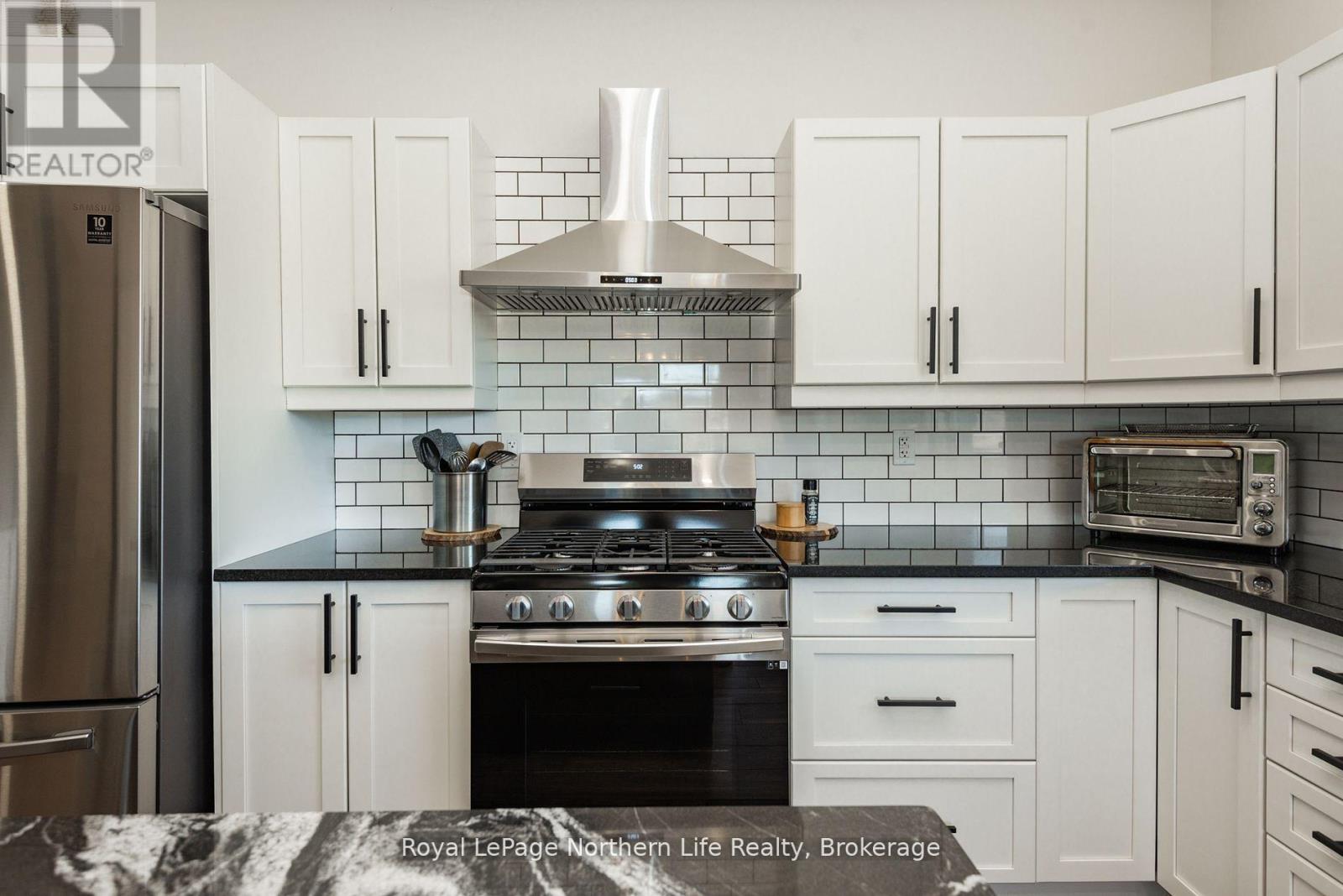 42 Simpson Hill Road, Nipissing, Ontario P0H 1W0 - Photo 18 - X12465456