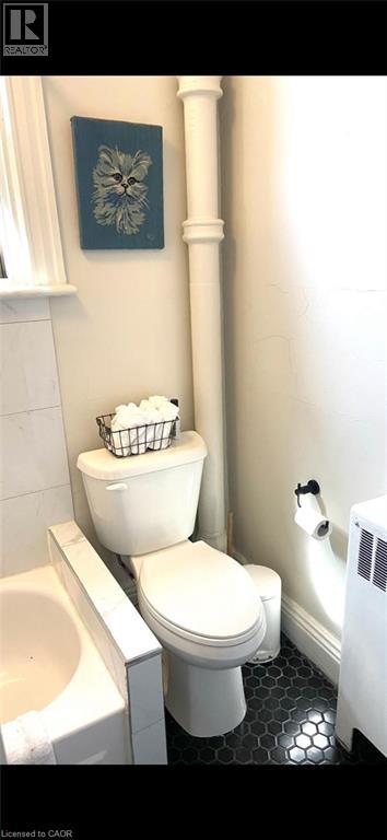 298 Emerald Street N Unit# 2, Hamilton, Ontario  L8L 5L3 - Photo 12 - 40779635
