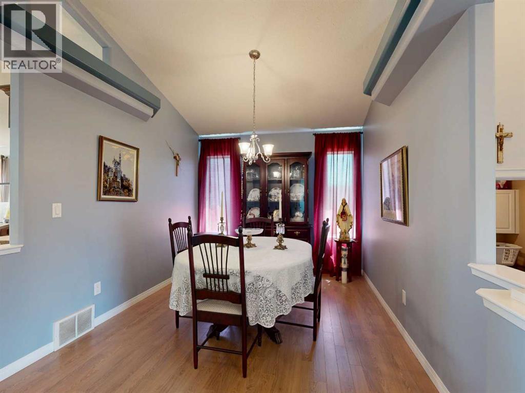7017 90 Street, Grande Prairie, Alberta  T8X 0C1 - Photo 11 - A2235283