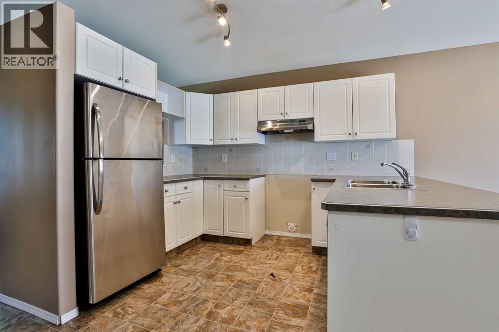 267 Heritage Court W, Lethbridge, Alberta  T1K 7W2 - Photo 8 - A2248827