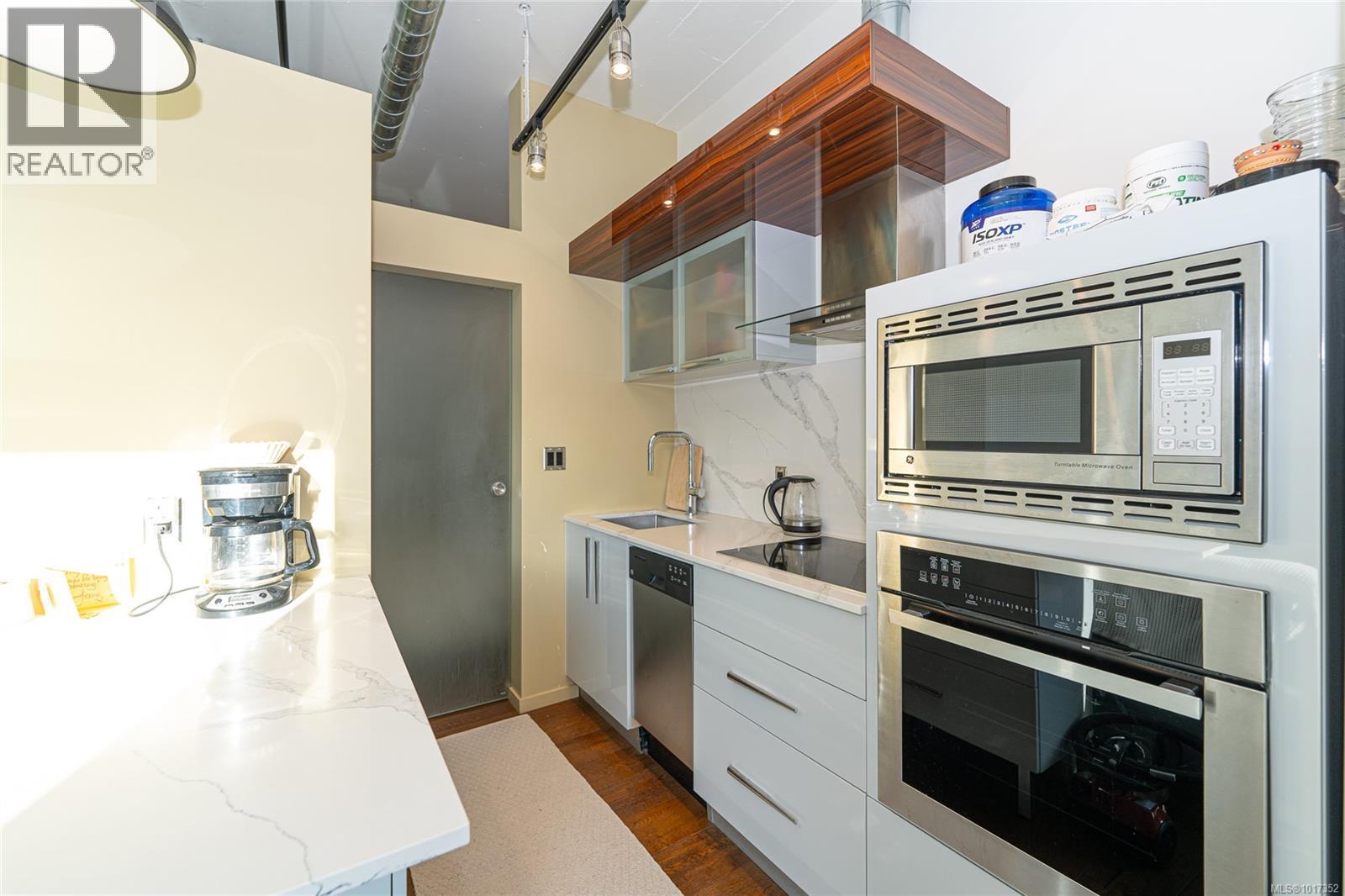 822 1029 View St, Victoria, British Columbia V8V 0C9 - Photo 14 - 1017352