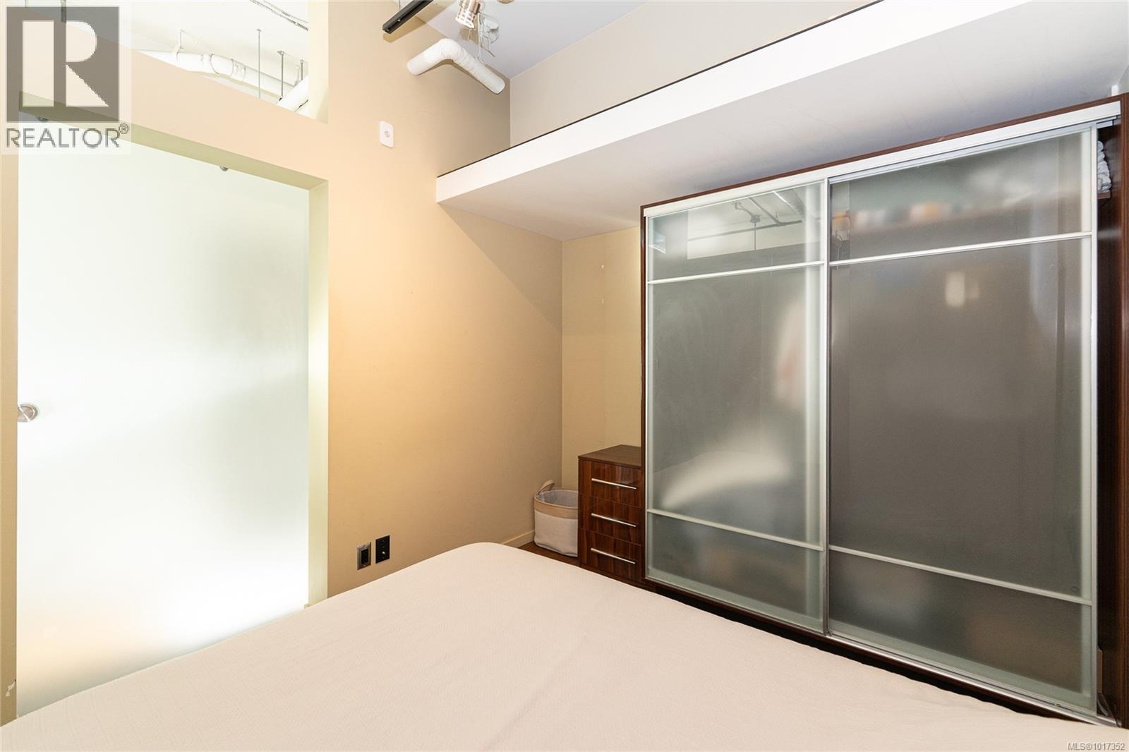 822 1029 View St, Victoria, British Columbia V8V 0C9 - Photo 16 - 1017352