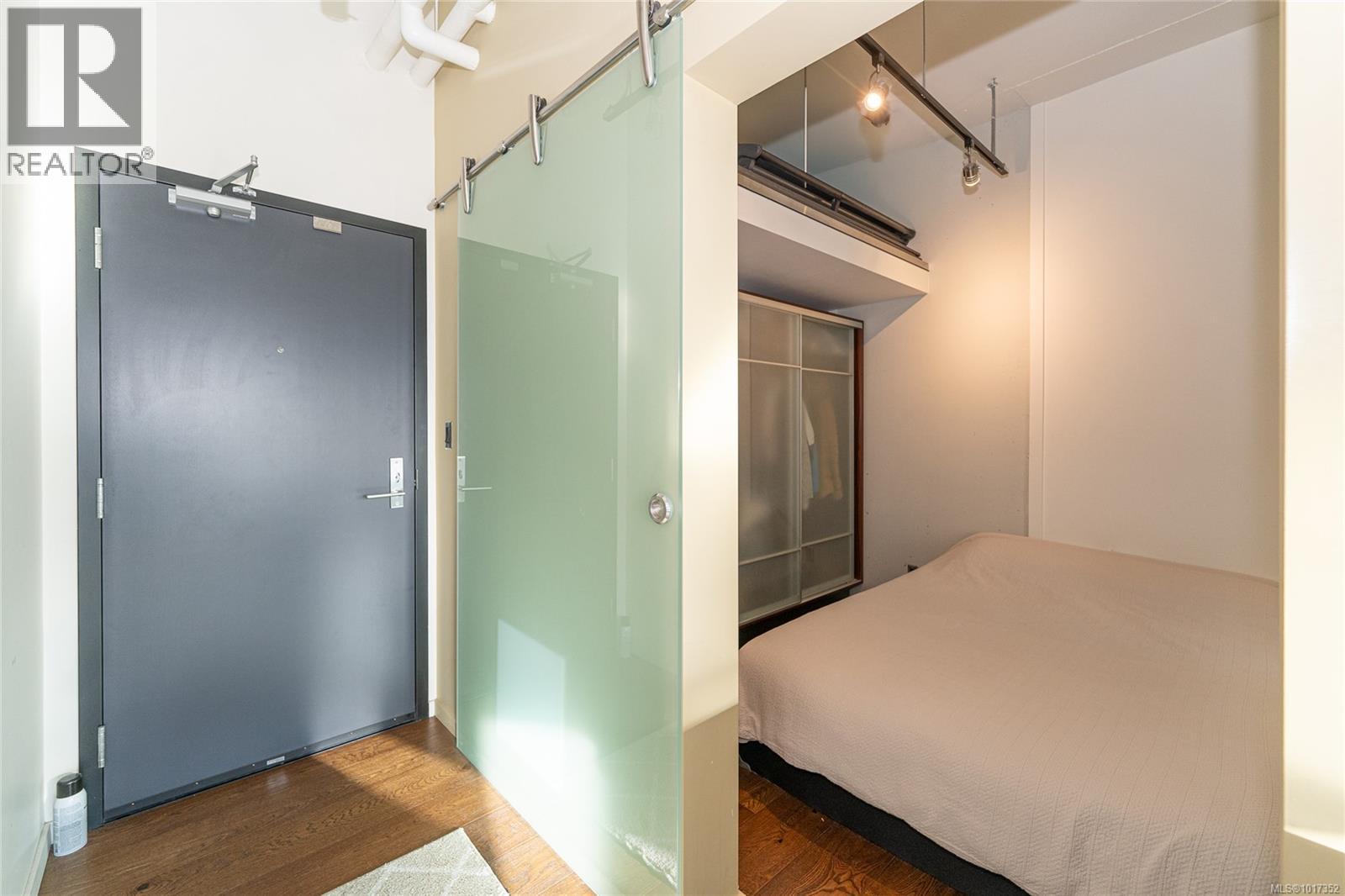 822 1029 View St, Victoria, British Columbia V8V 0C9 - Photo 19 - 1017352