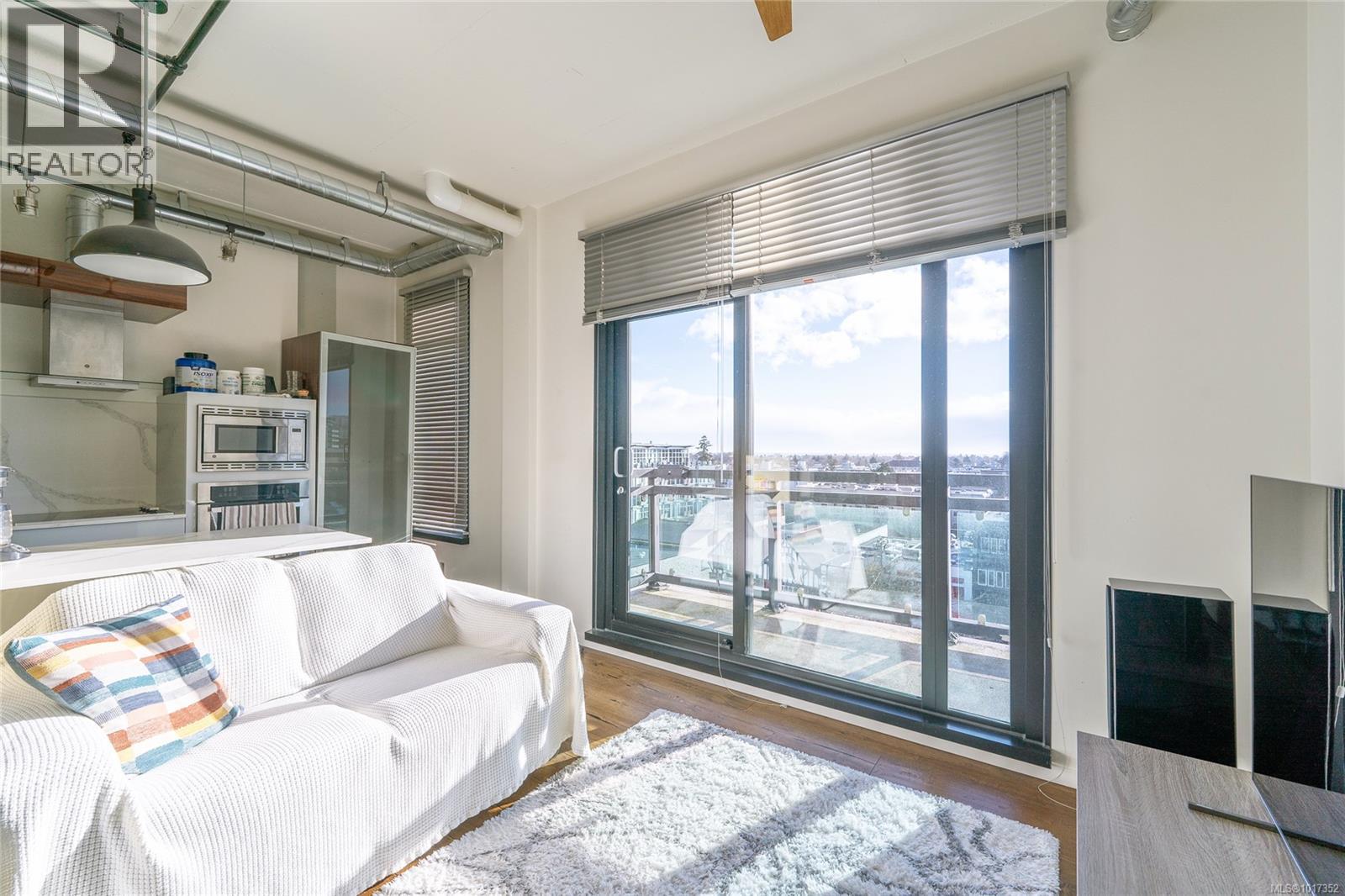 822 1029 View St, Victoria, British Columbia V8V 0C9 - Photo 8 - 1017352