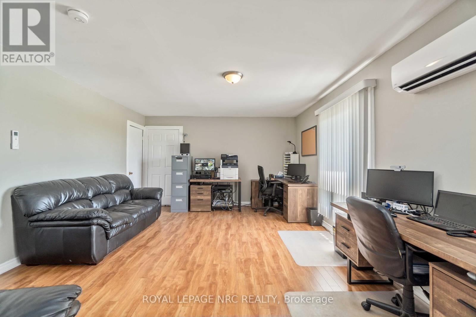 88 Wintemute Street, Fort Erie, Ontario  L2A 2P1 - Photo 11 - X12465474