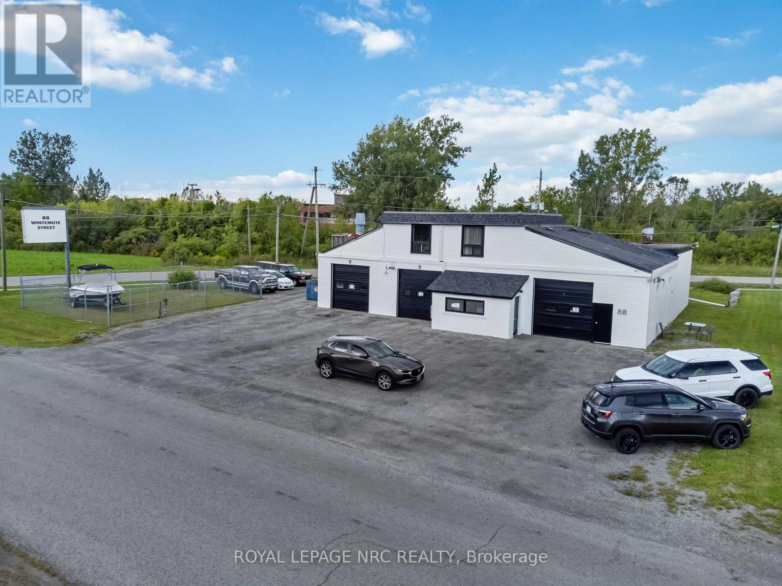 88 Wintemute Street, Fort Erie, Ontario  L2A 2P1 - Photo 38 - X12465474