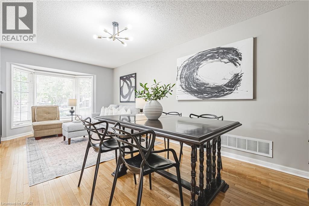 5222 Easton Road, Burlington, Ontario  L7L 6N6 - Photo 10 - 40779388