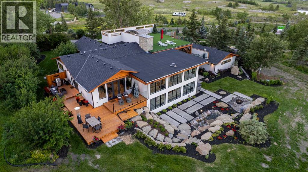 10 Devonian Ridge Place, Rural Rocky View County, Alberta  T3Z 1E2 - Photo 3 - A2237495