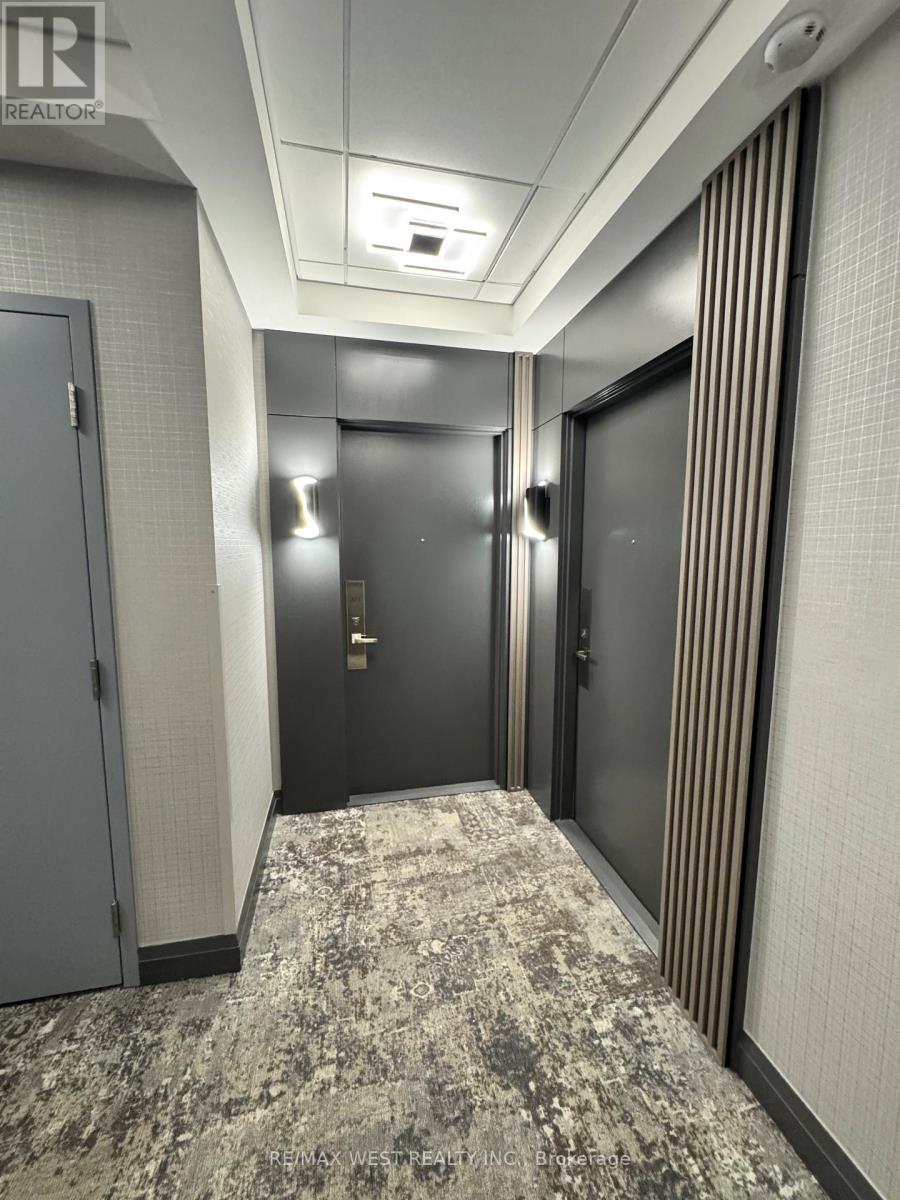 327 - 7161 Yonge Street, Markham, Ontario  L3T 0C8 - Photo 8 - N12452484