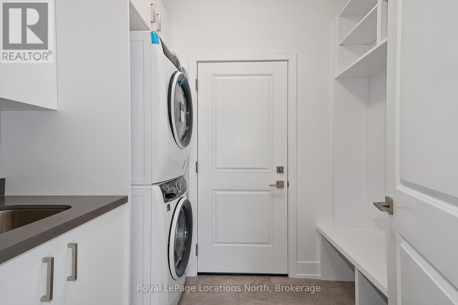 60 52nd Street S, Wasaga Beach, Ontario  L0M 1P0 - Photo 30 - S12465351