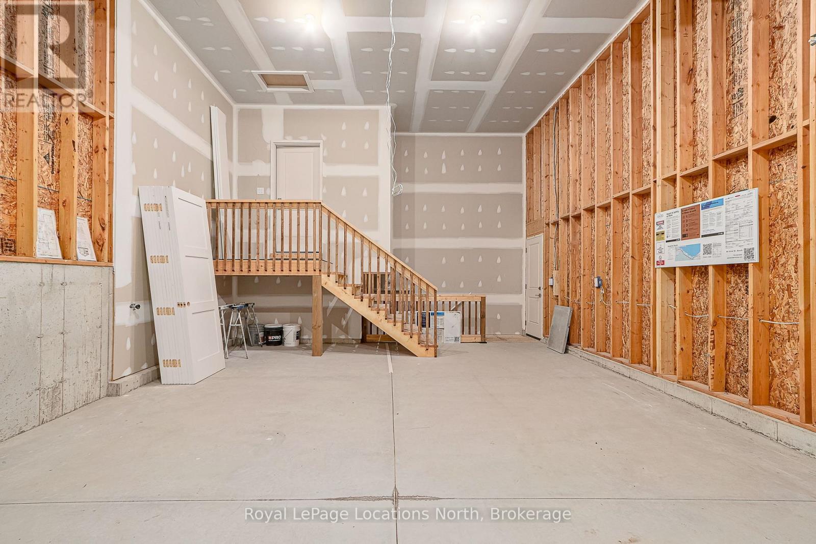 60 52nd Street S, Wasaga Beach, Ontario  L0M 1P0 - Photo 33 - S12465351