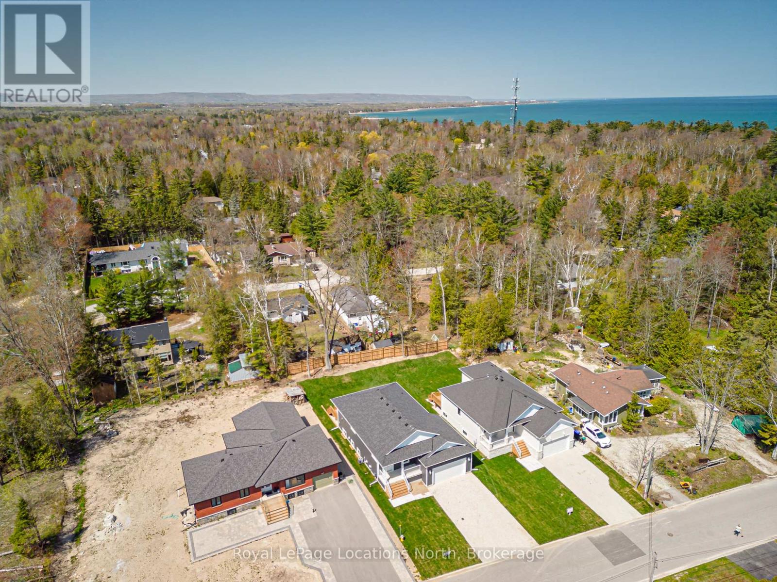 60 52nd Street S, Wasaga Beach, Ontario  L0M 1P0 - Photo 46 - S12465351