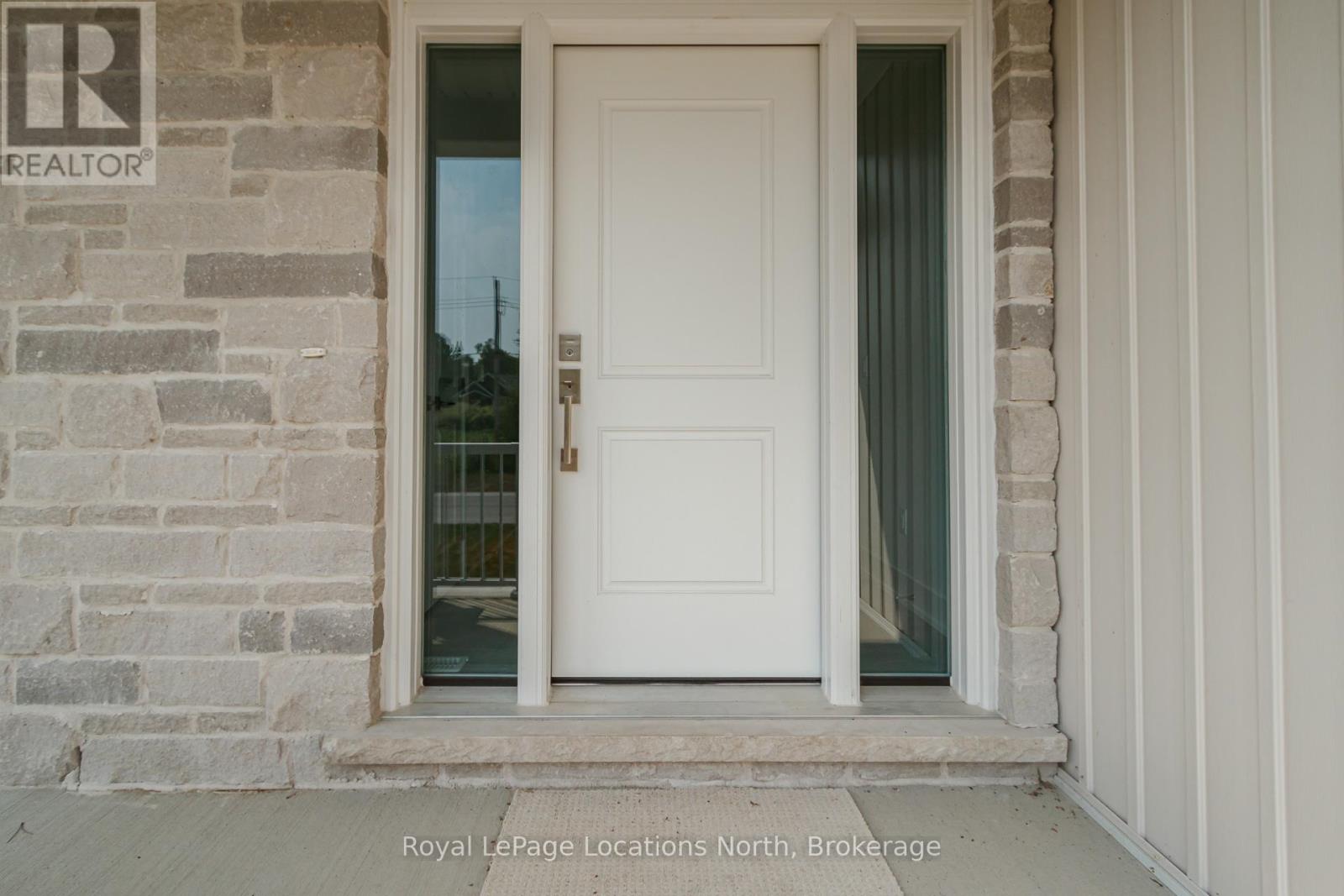 60 52nd Street S, Wasaga Beach, Ontario  L0M 1P0 - Photo 7 - S12465351