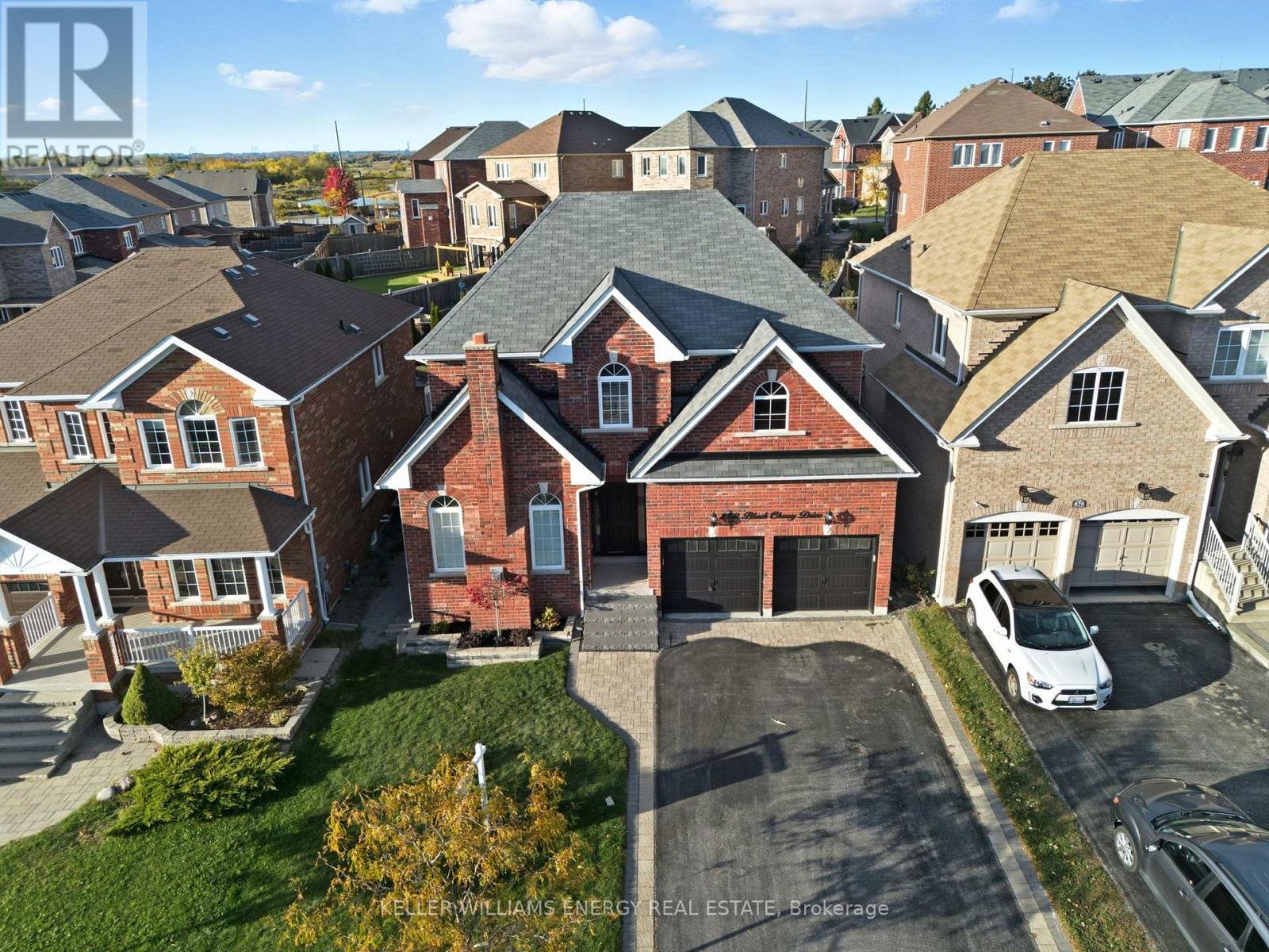872 Black Cherry Drive, Oshawa, Ontario  L1K 0P5 - Photo 2 - E12465272