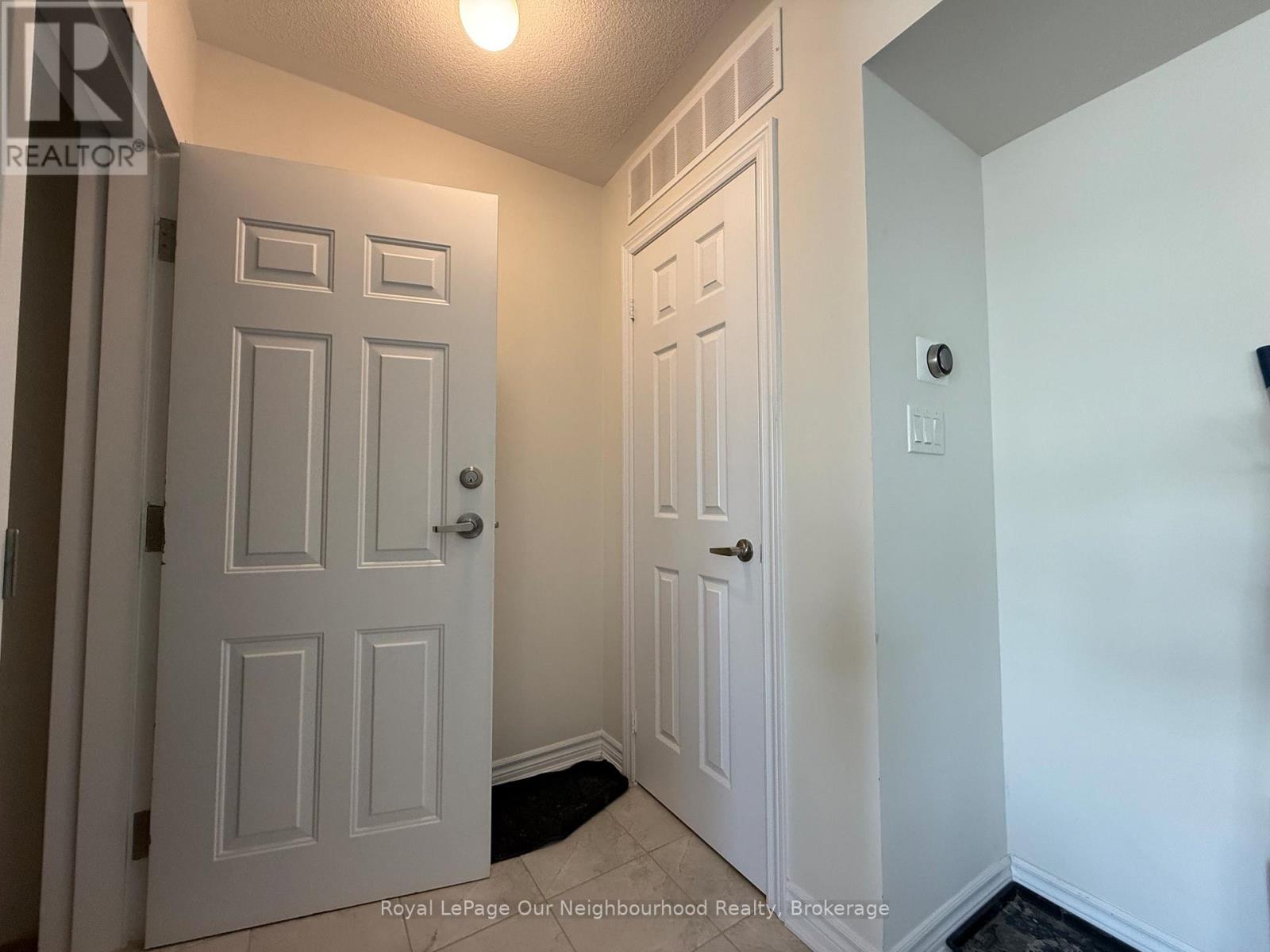 107 - 200 Veterans Drive, Brampton, Ontario  L7A 5K7 - Photo 25 - W12465475
