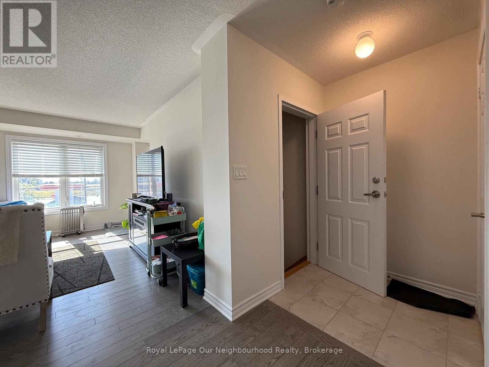 107 - 200 Veterans Drive, Brampton, Ontario  L7A 5K7 - Photo 9 - W12465475