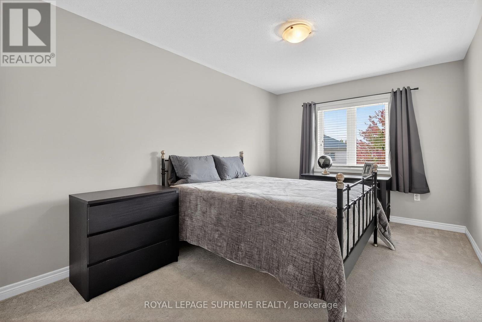 28 Mandley Street, Essa, Ontario  L3W 0B6 - Photo 24 - N12465175