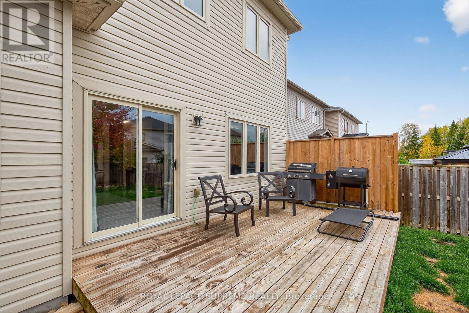 28 Mandley Street, Essa, Ontario  L3W 0B6 - Photo 37 - N12465175