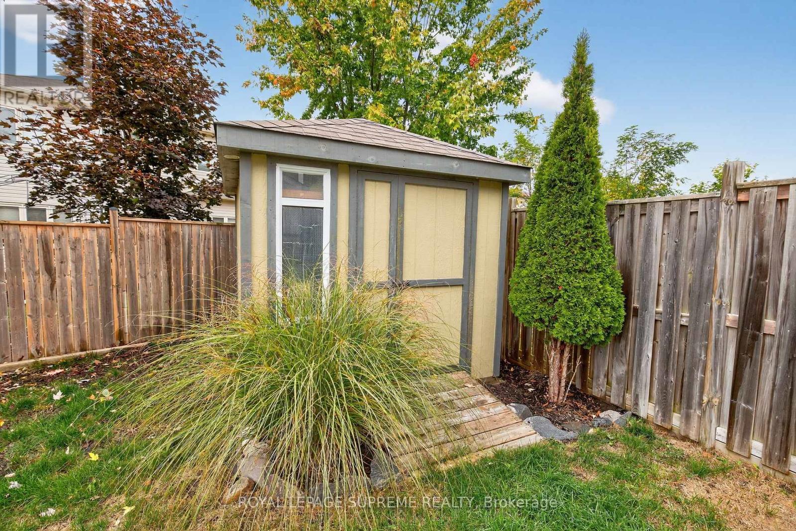 28 Mandley Street, Essa, Ontario  L3W 0B6 - Photo 43 - N12465175