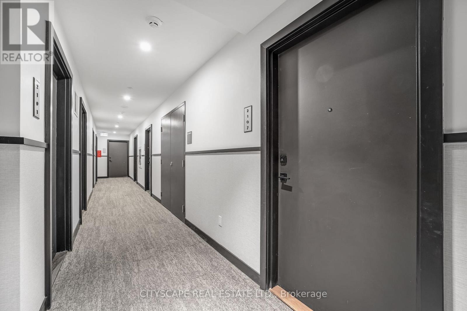 2107 - 474 Caldari Road, Vaughan, Ontario  L4K 0R5 - Photo 3 - N12465199